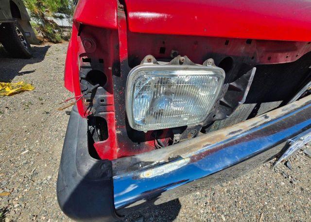 1992 MAZDA B2600 CAB PLUS