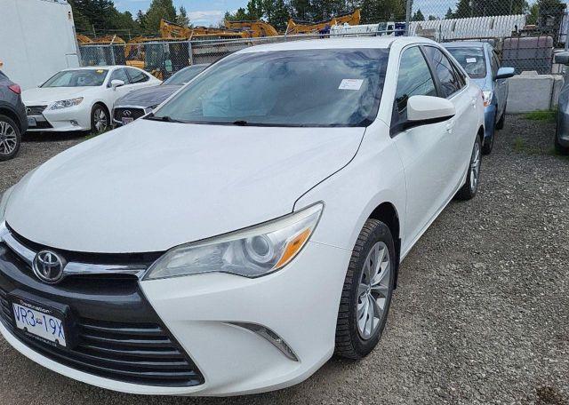 2016 TOYOTA CAMRY