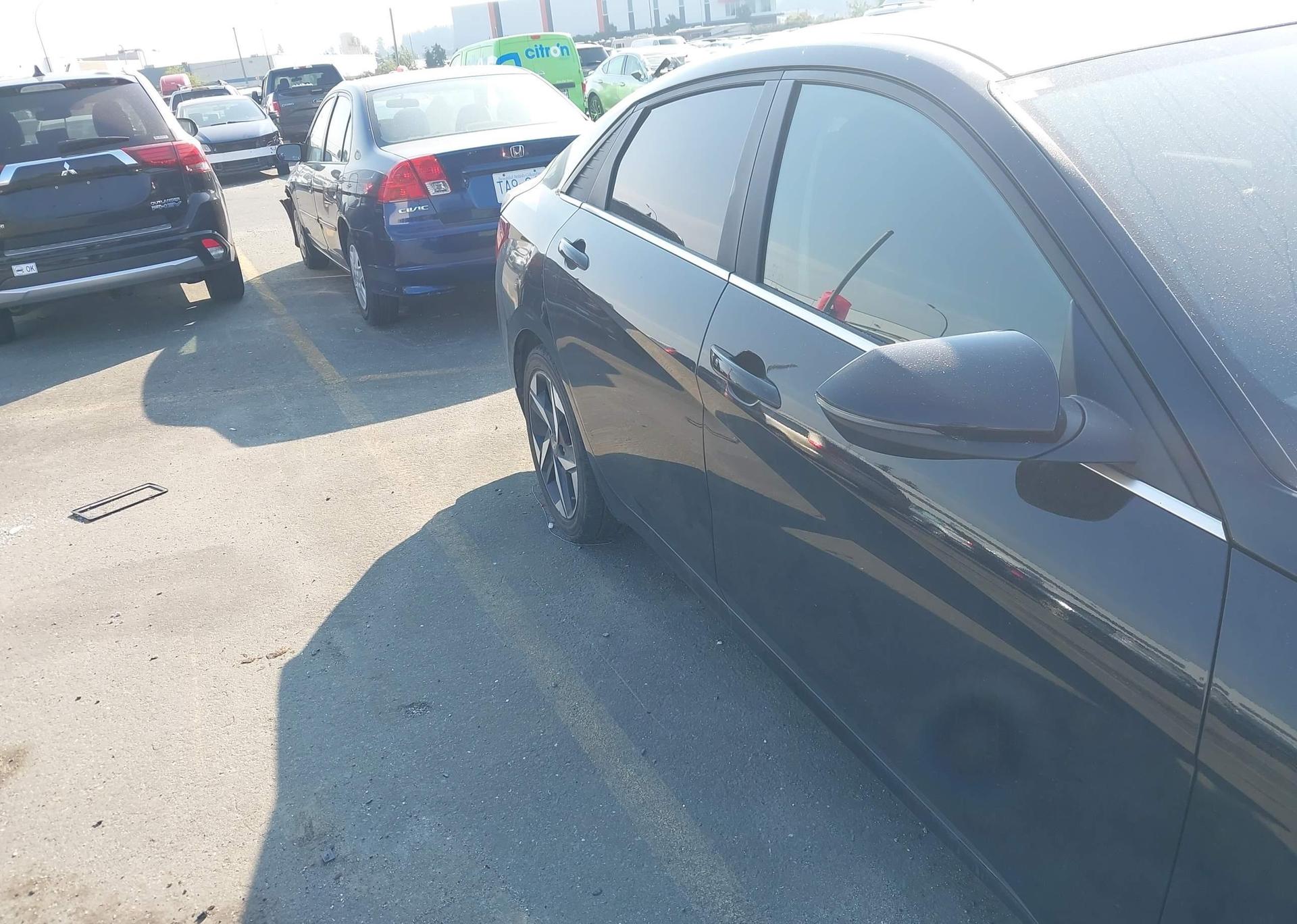 2023 HYUNDAI ELANTRA LIMITED