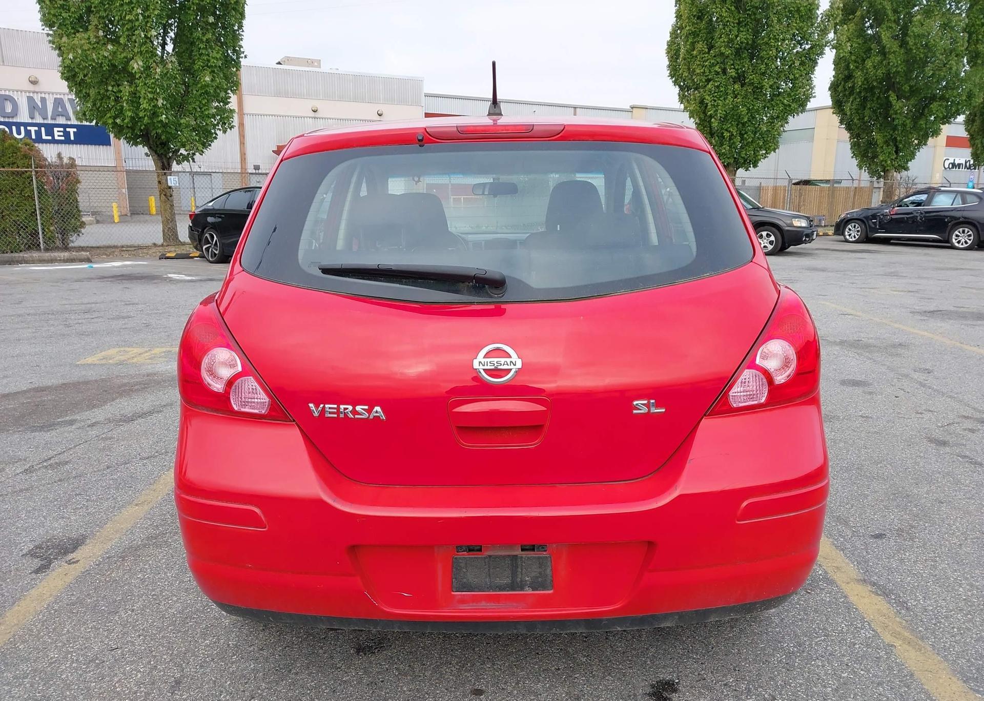 2008 NISSAN VERSA