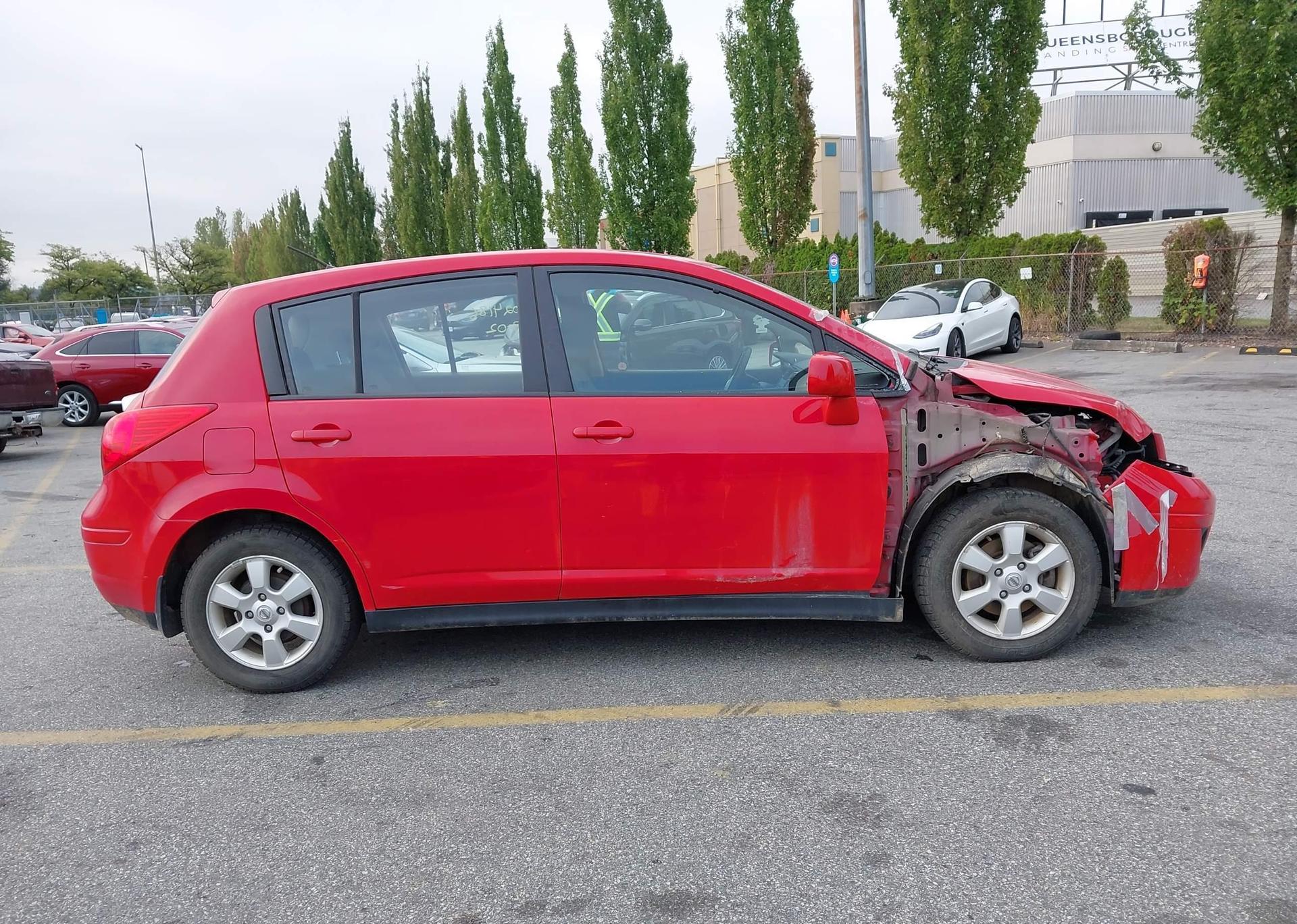 2008 NISSAN VERSA