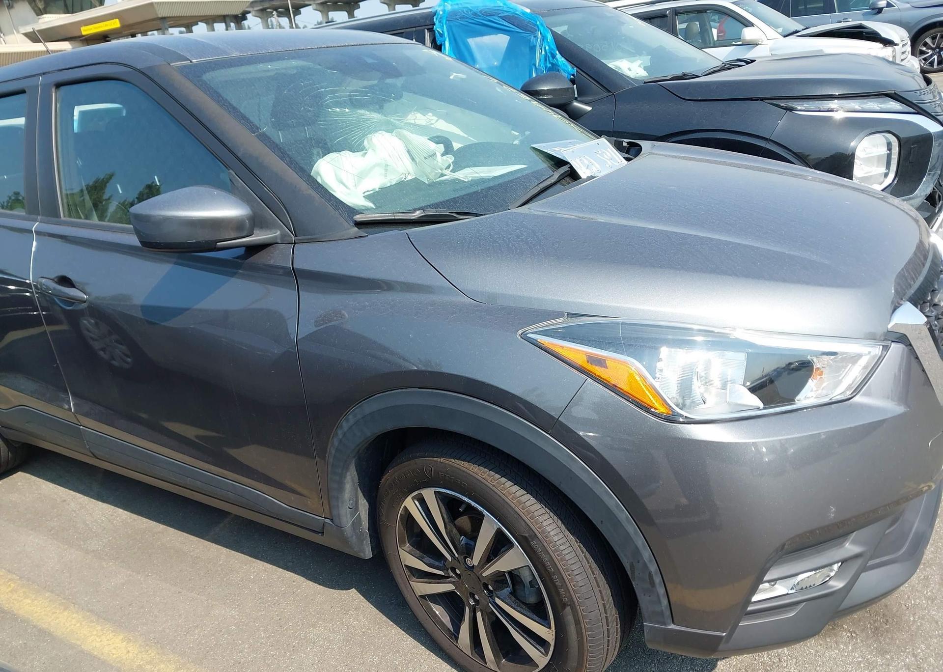 2020 NISSAN KICKS SV