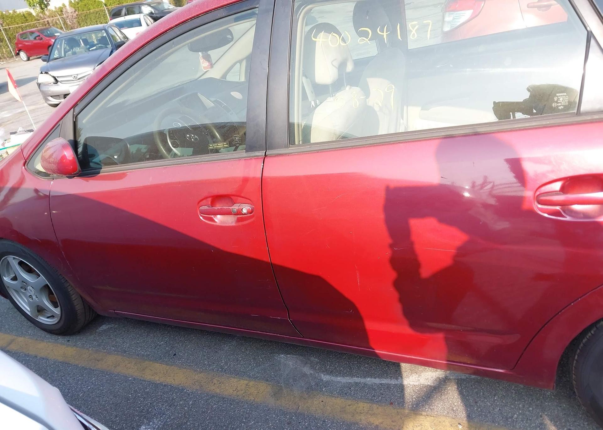 2004 TOYOTA PRIUS