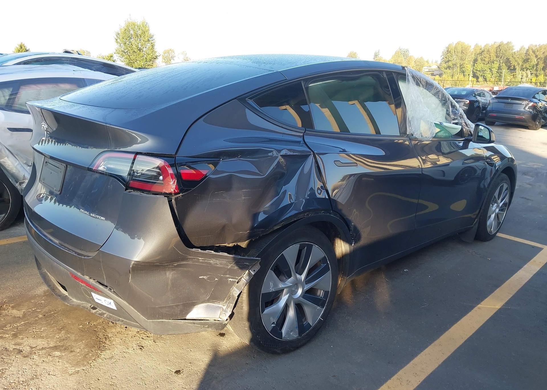 2023 TESLA MODEL Y
