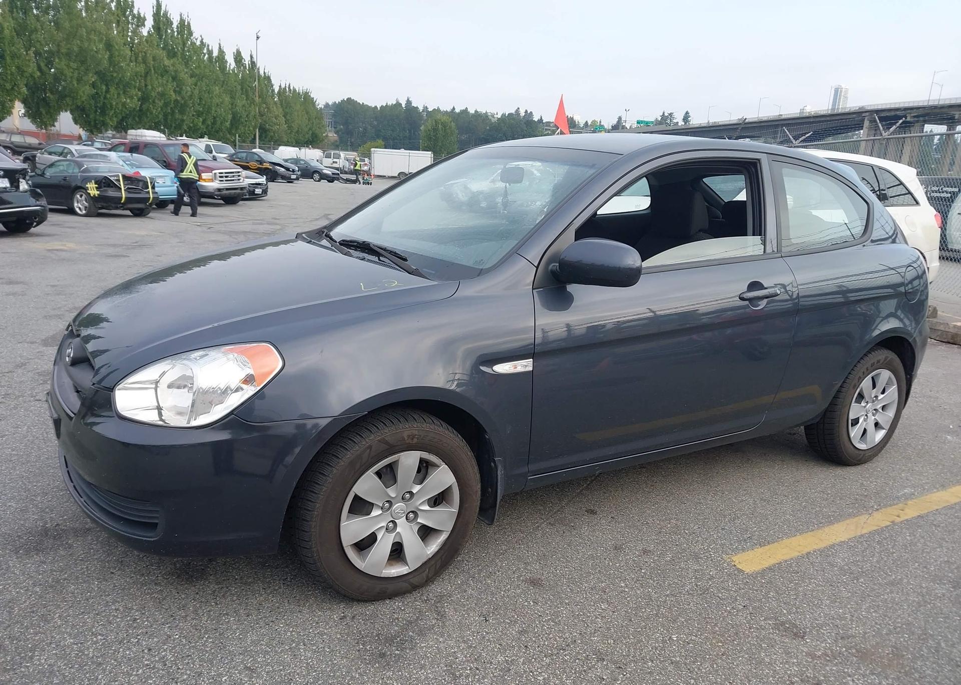 2010 HYUNDAI ACCENT SE