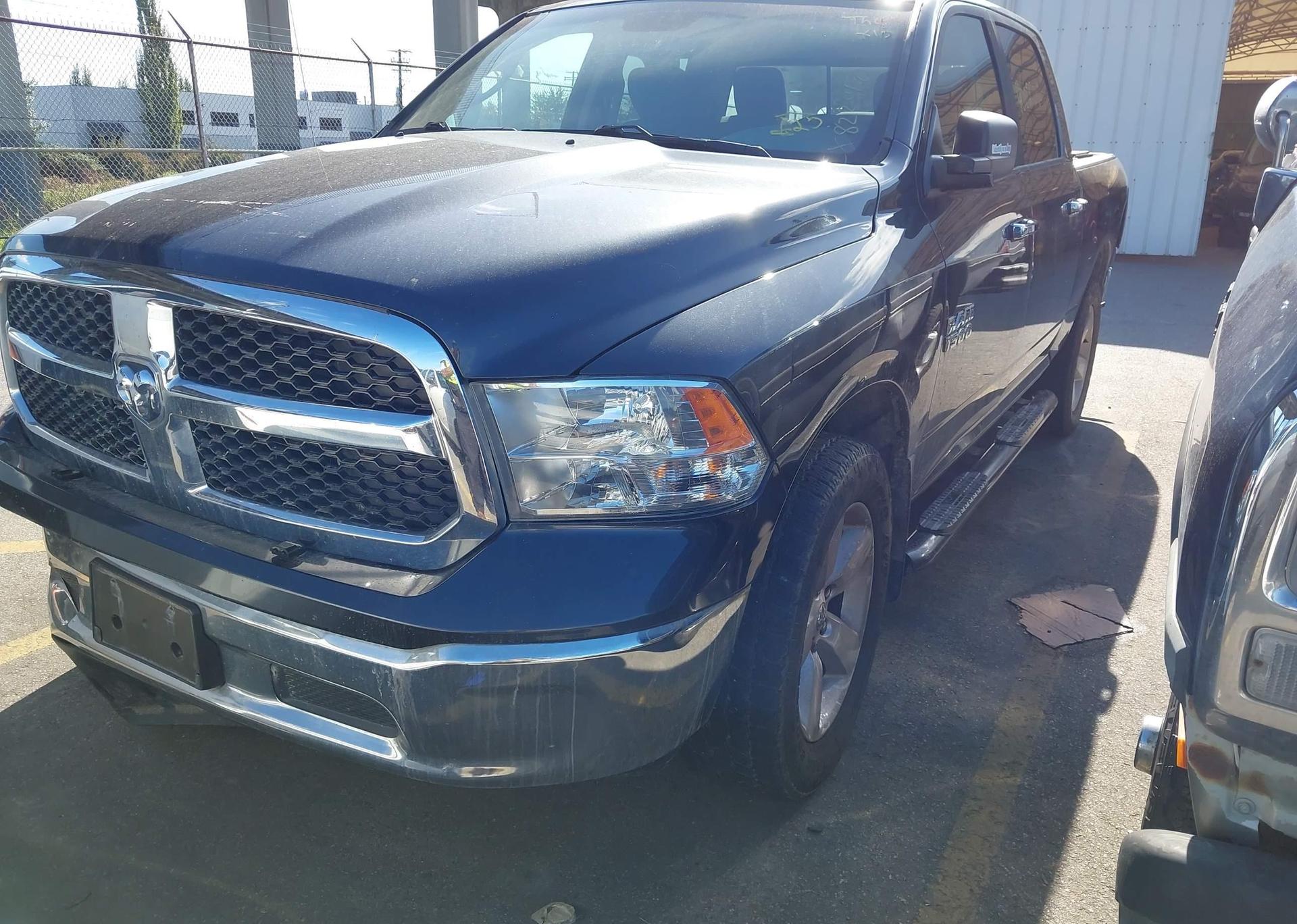 2016 RAM 1500 SLT
