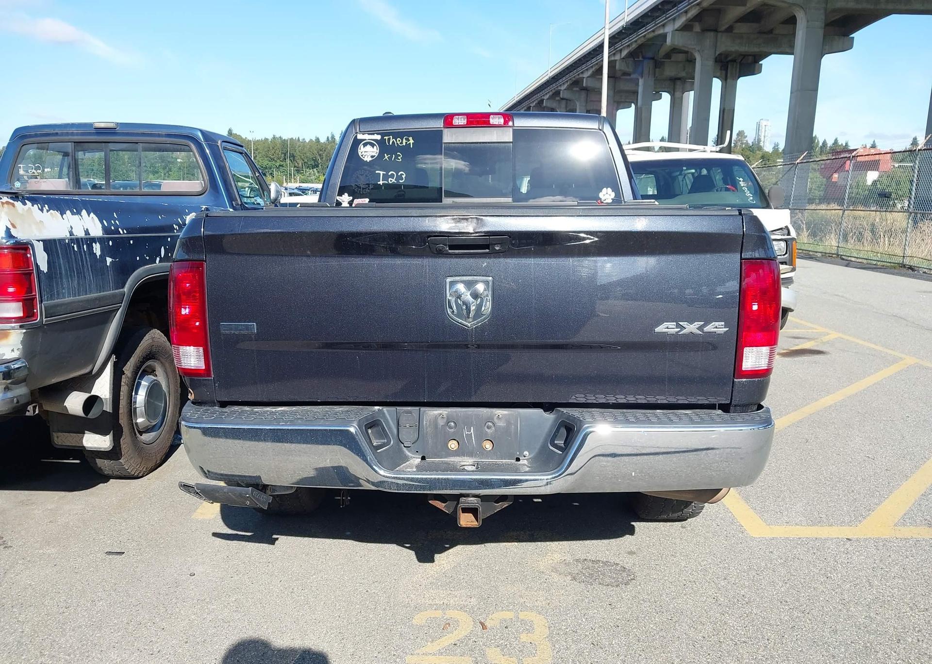 2016 RAM 1500 SLT