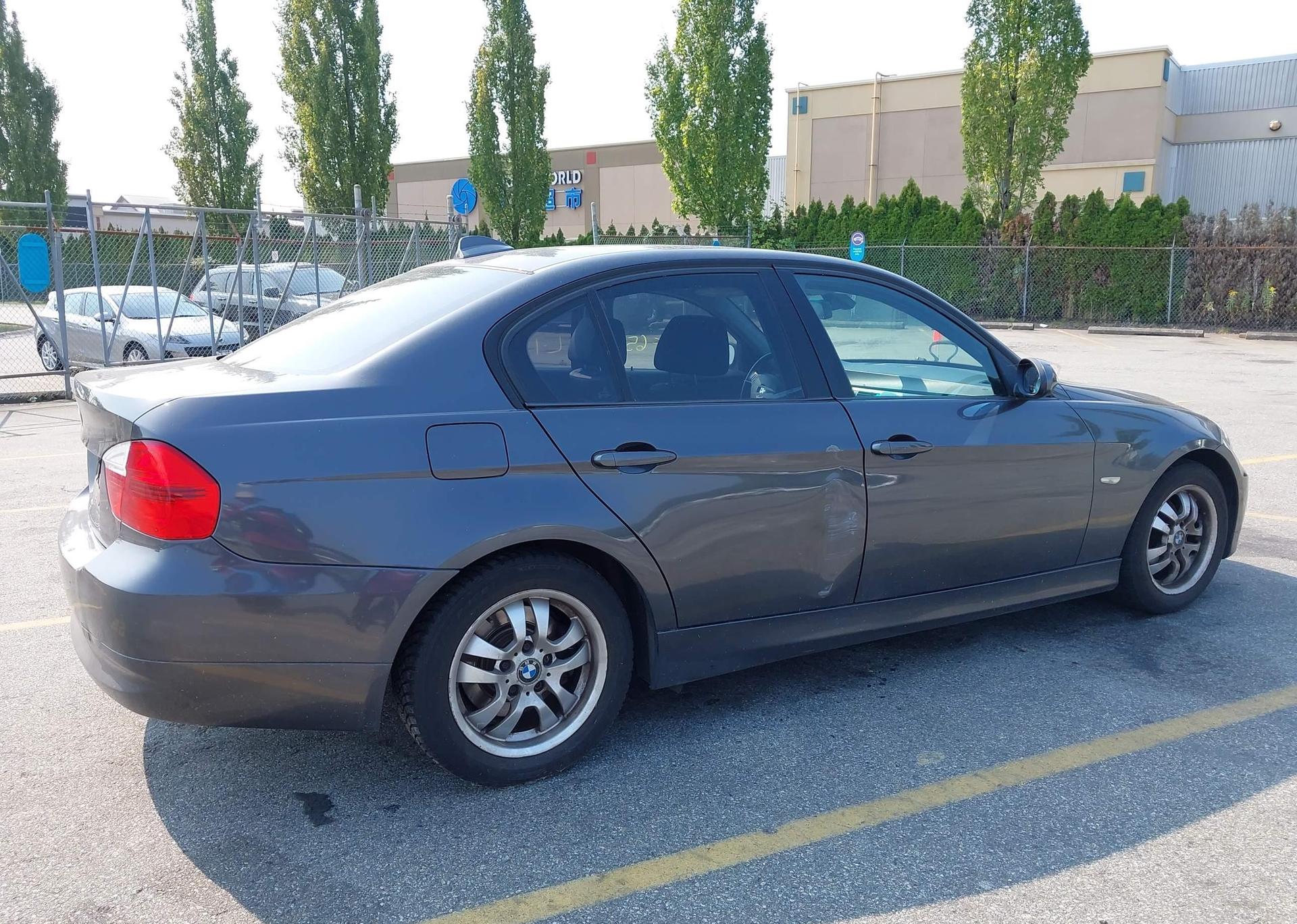 2007 BMW 323I