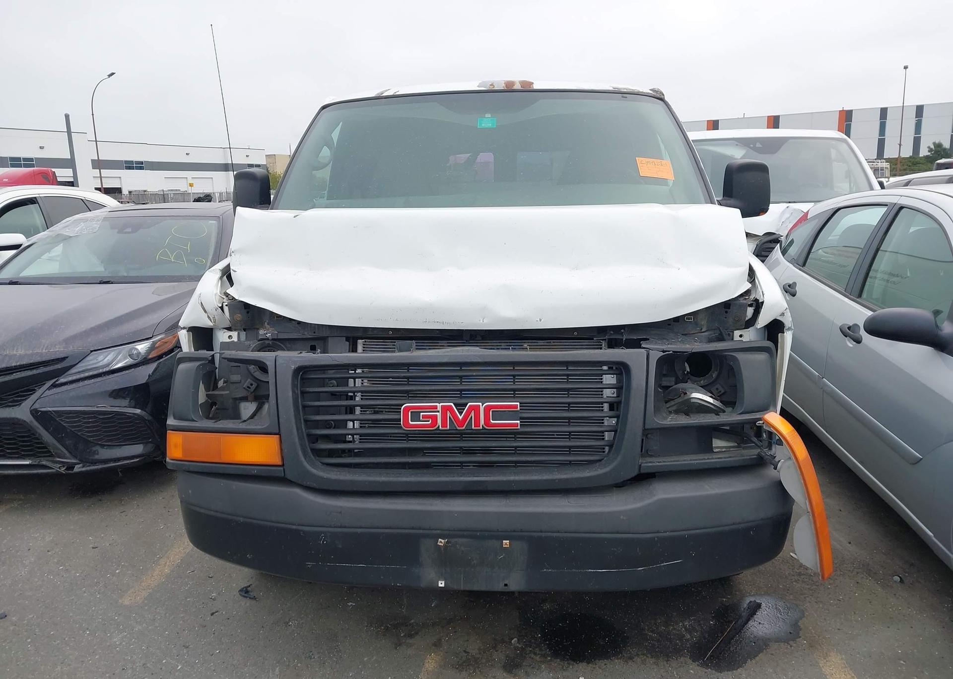2006 GMC SAVANA G3500