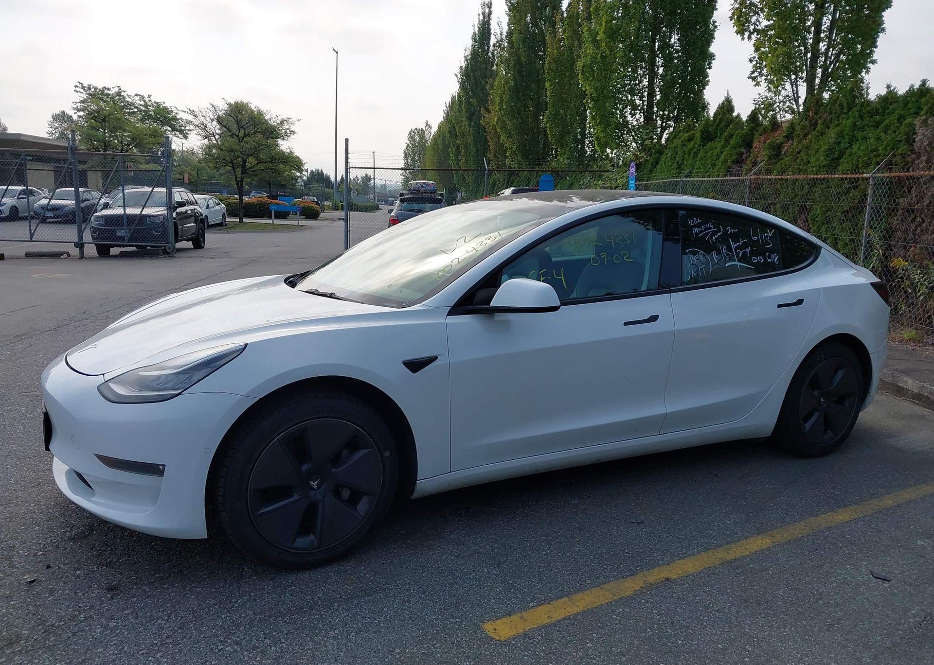 2022 TESLA MODEL 3