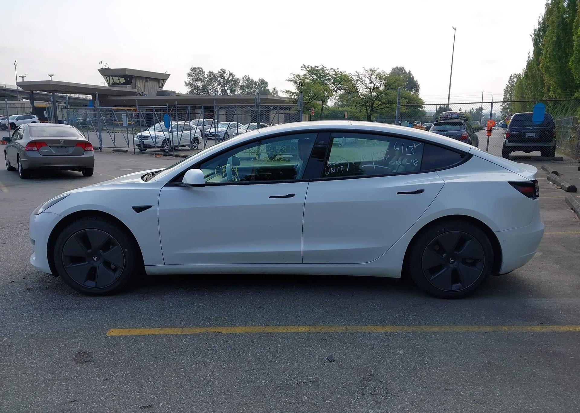 2022 TESLA MODEL 3
