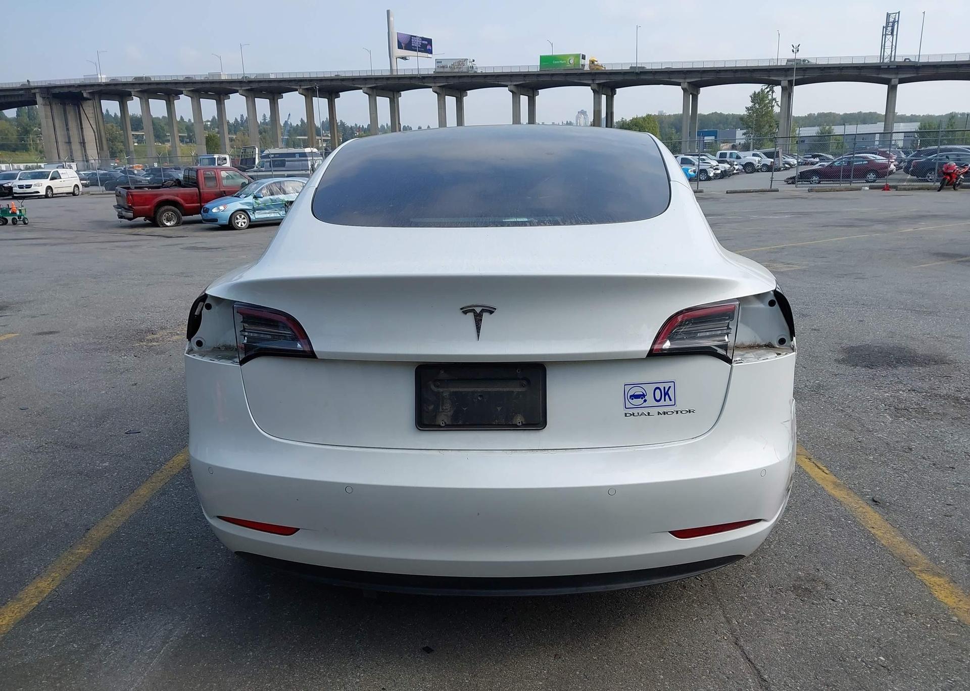2022 TESLA MODEL 3