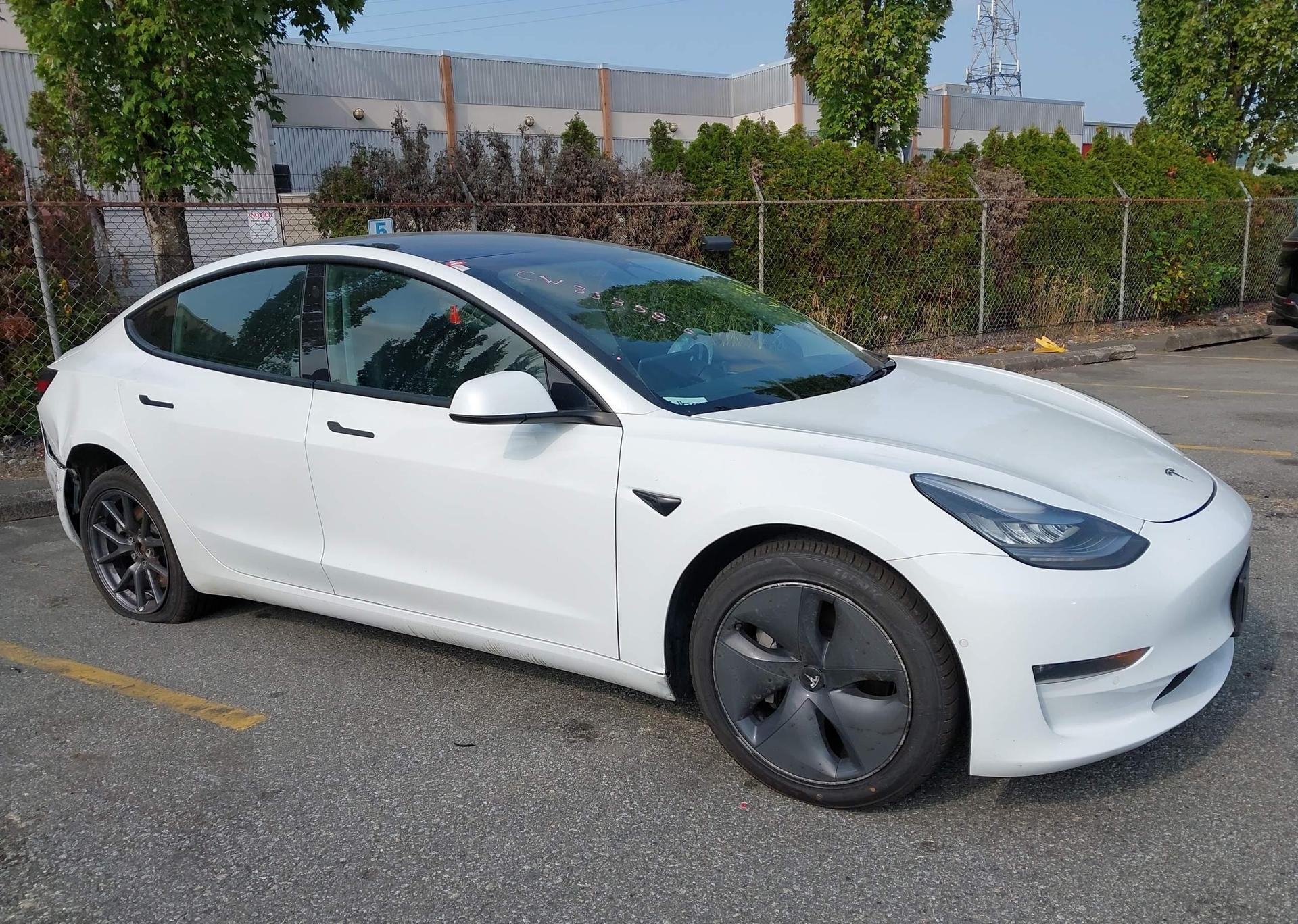 2022 TESLA MODEL 3