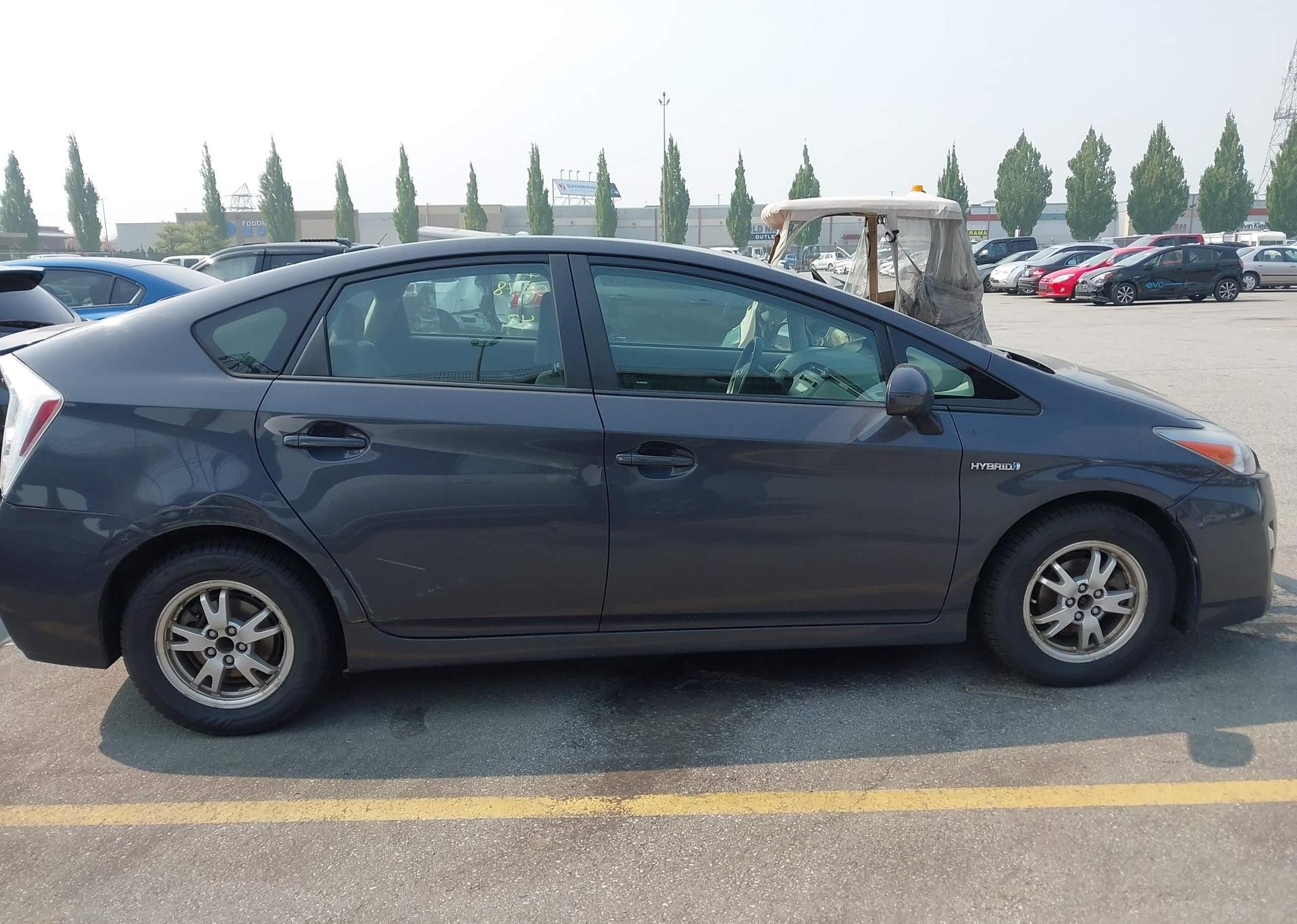 2010 TOYOTA PRIUS