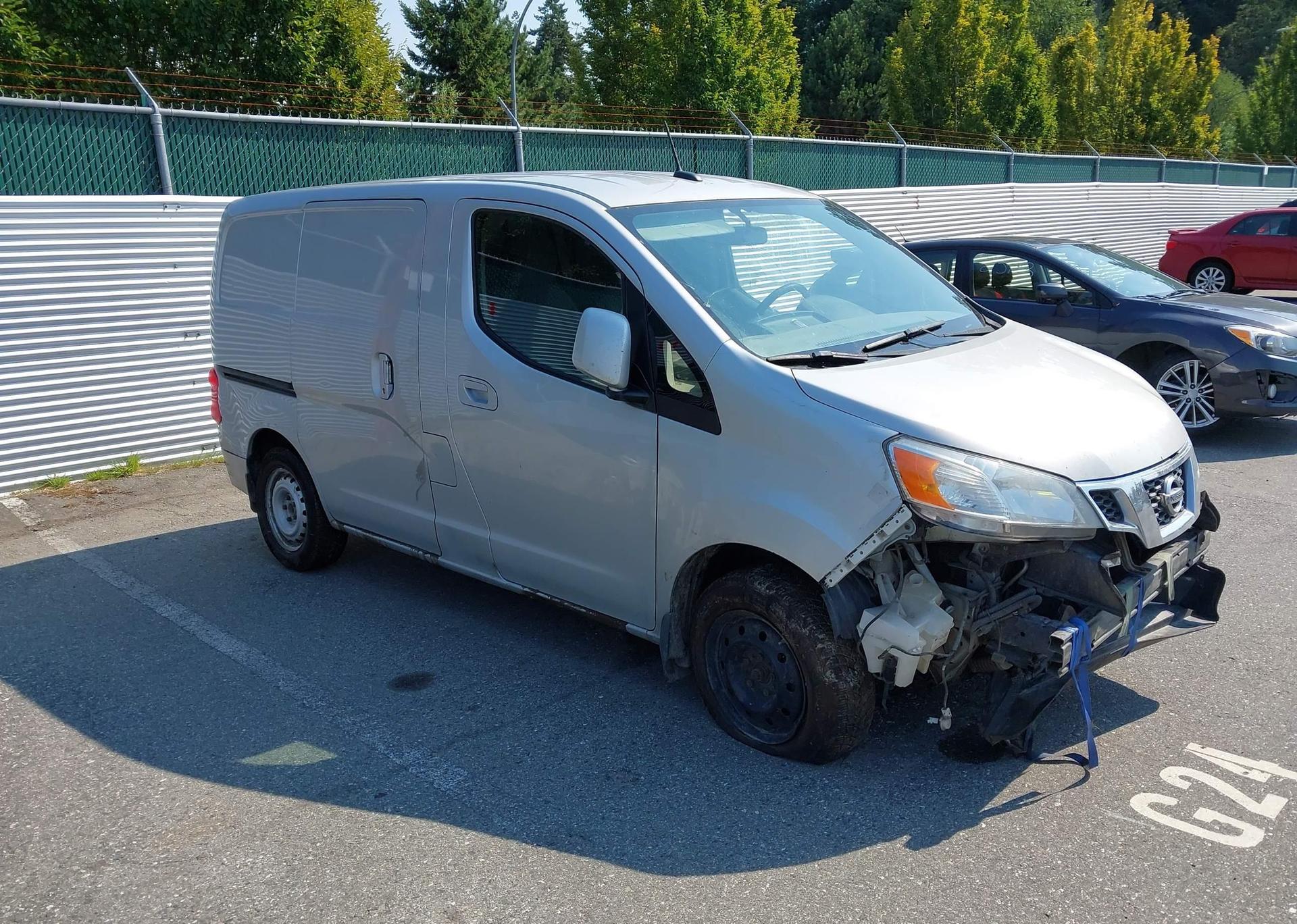 2013 NISSAN NV200 2.5S