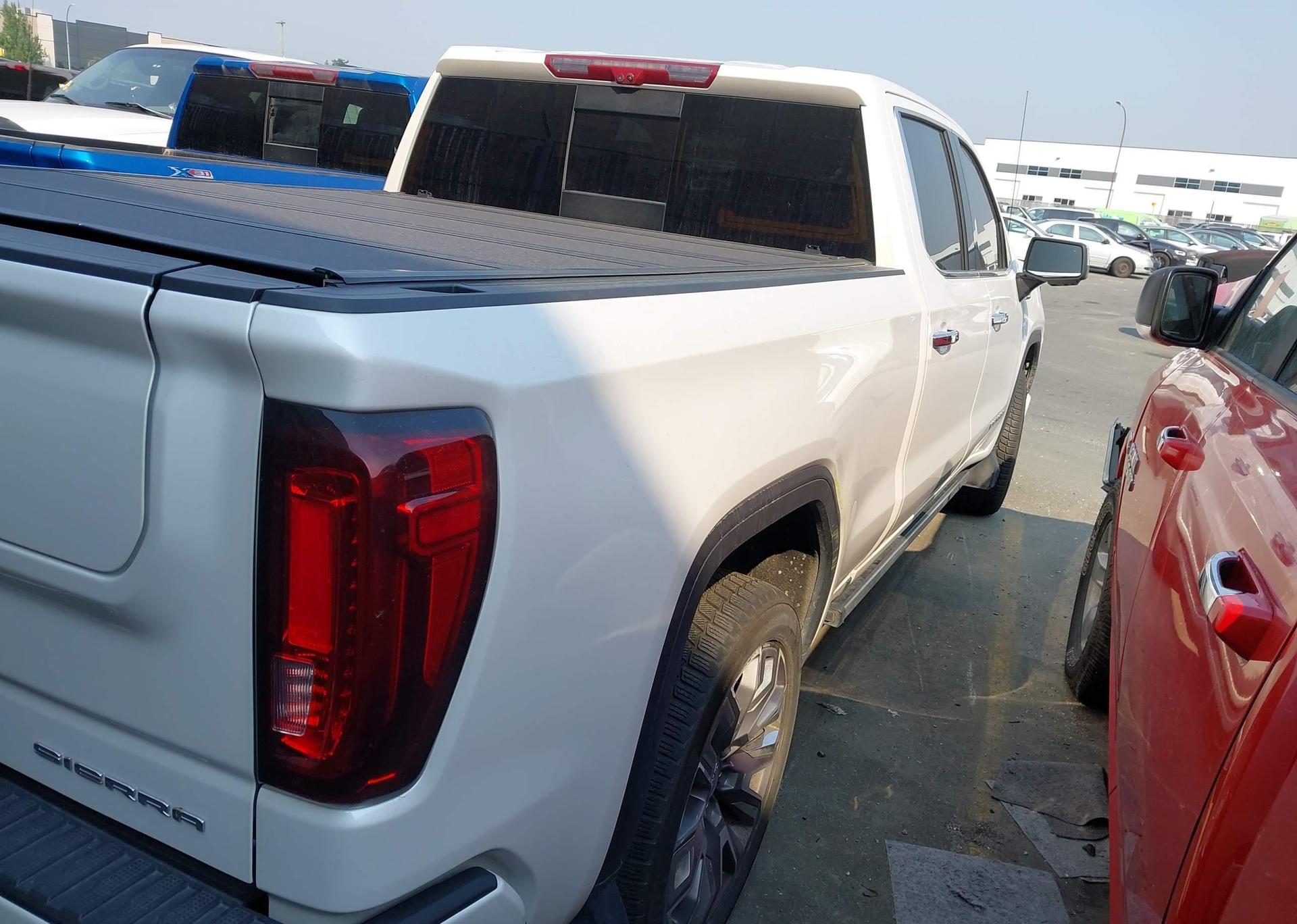 2024 GMC SIERRA K1500 DENALI