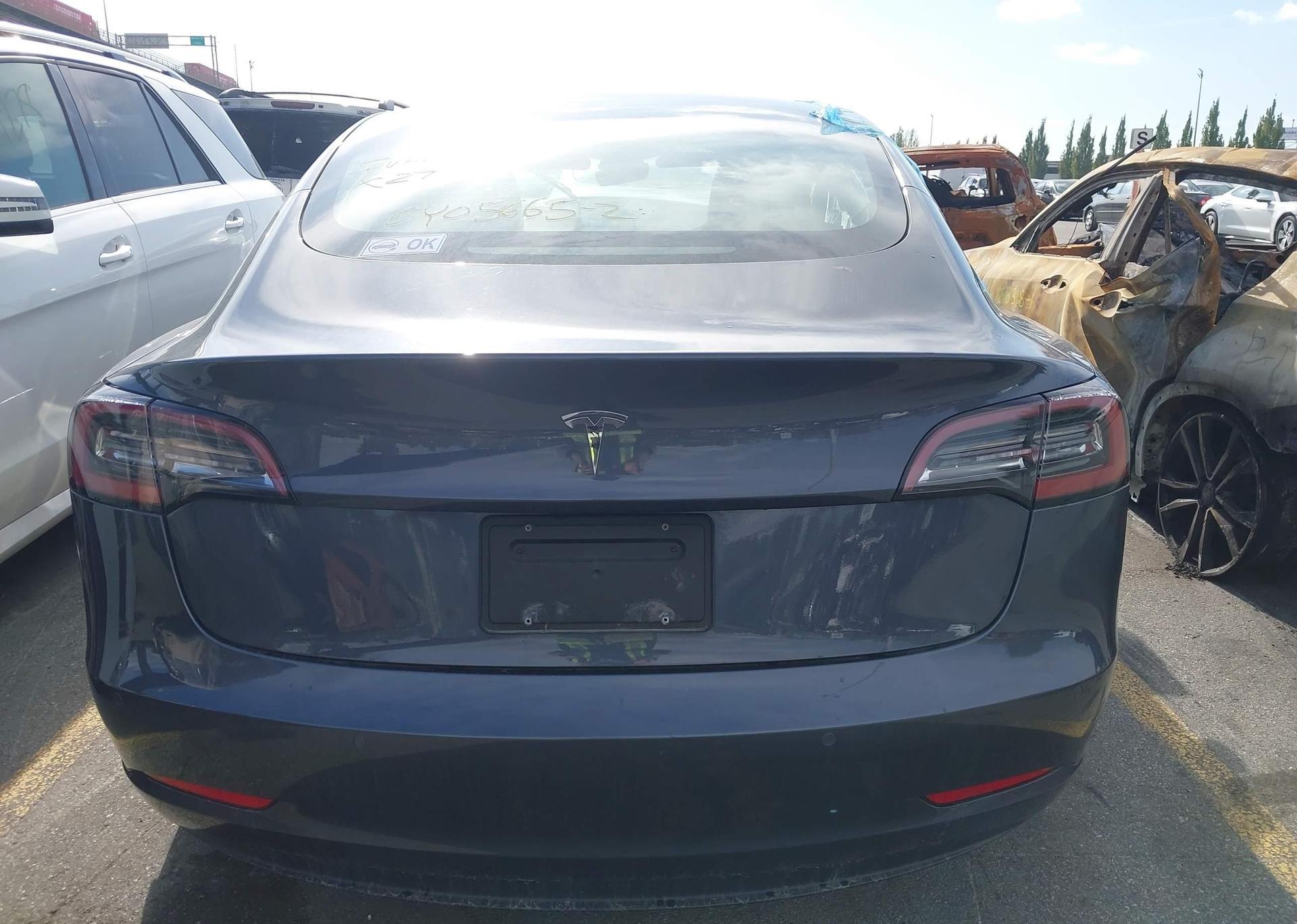 2022 TESLA MODEL 3