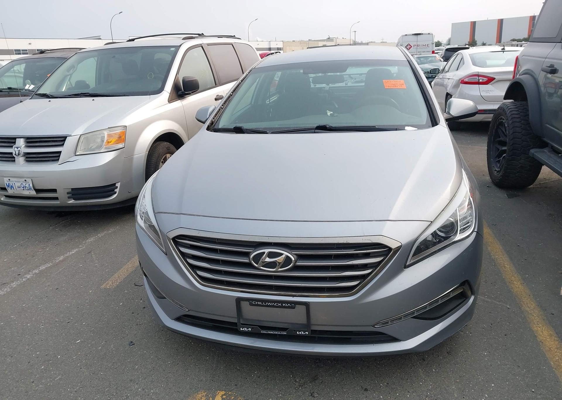 2016 HYUNDAI SONATA SE