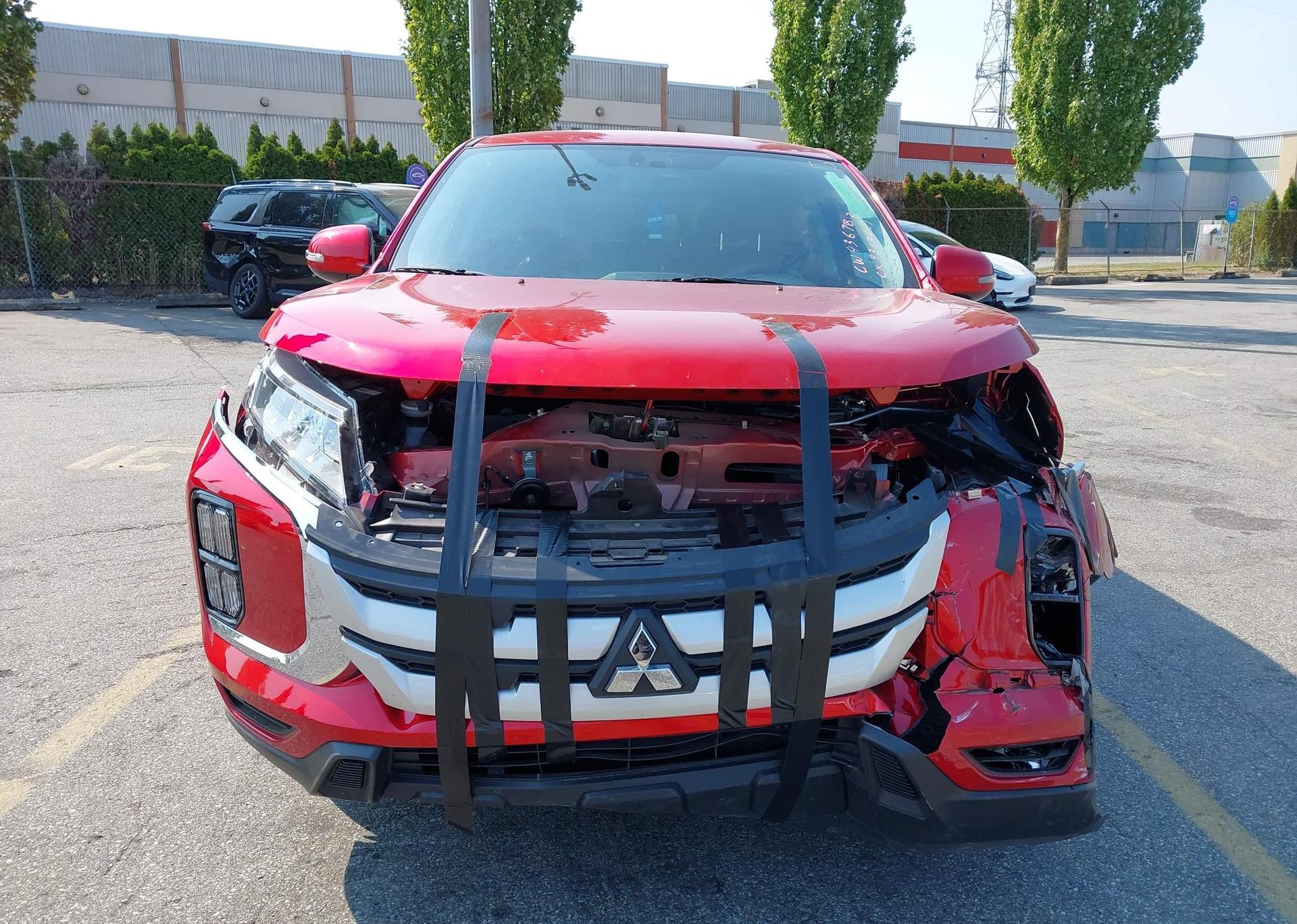 2024 MITSUBISHI RVR