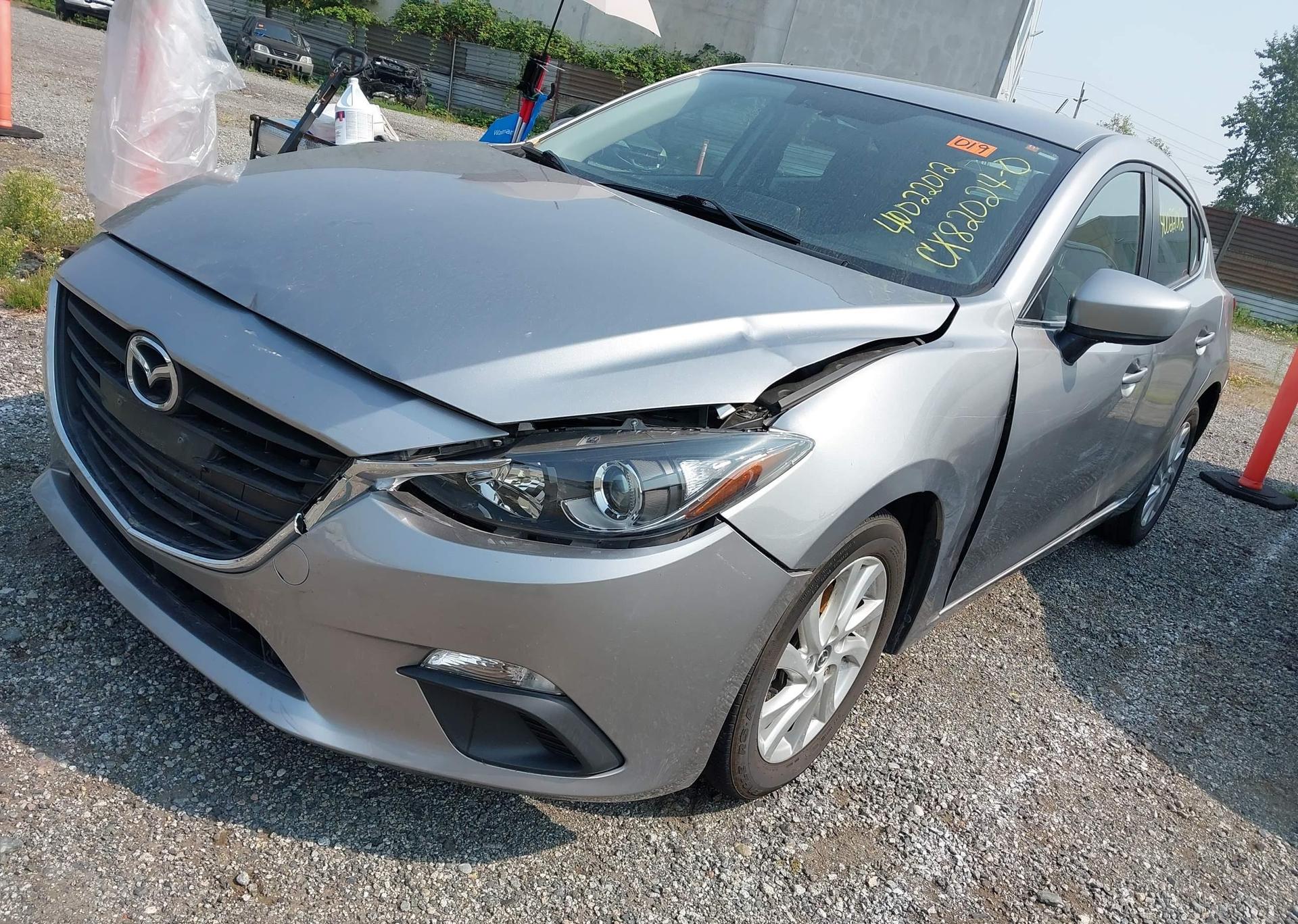 2015 MAZDA MAZDA3 GS