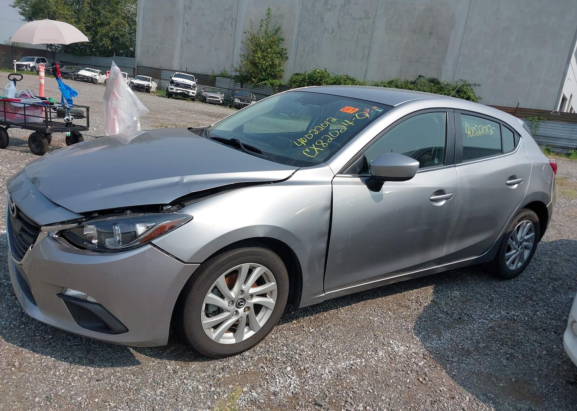 2015 MAZDA MAZDA3 GS