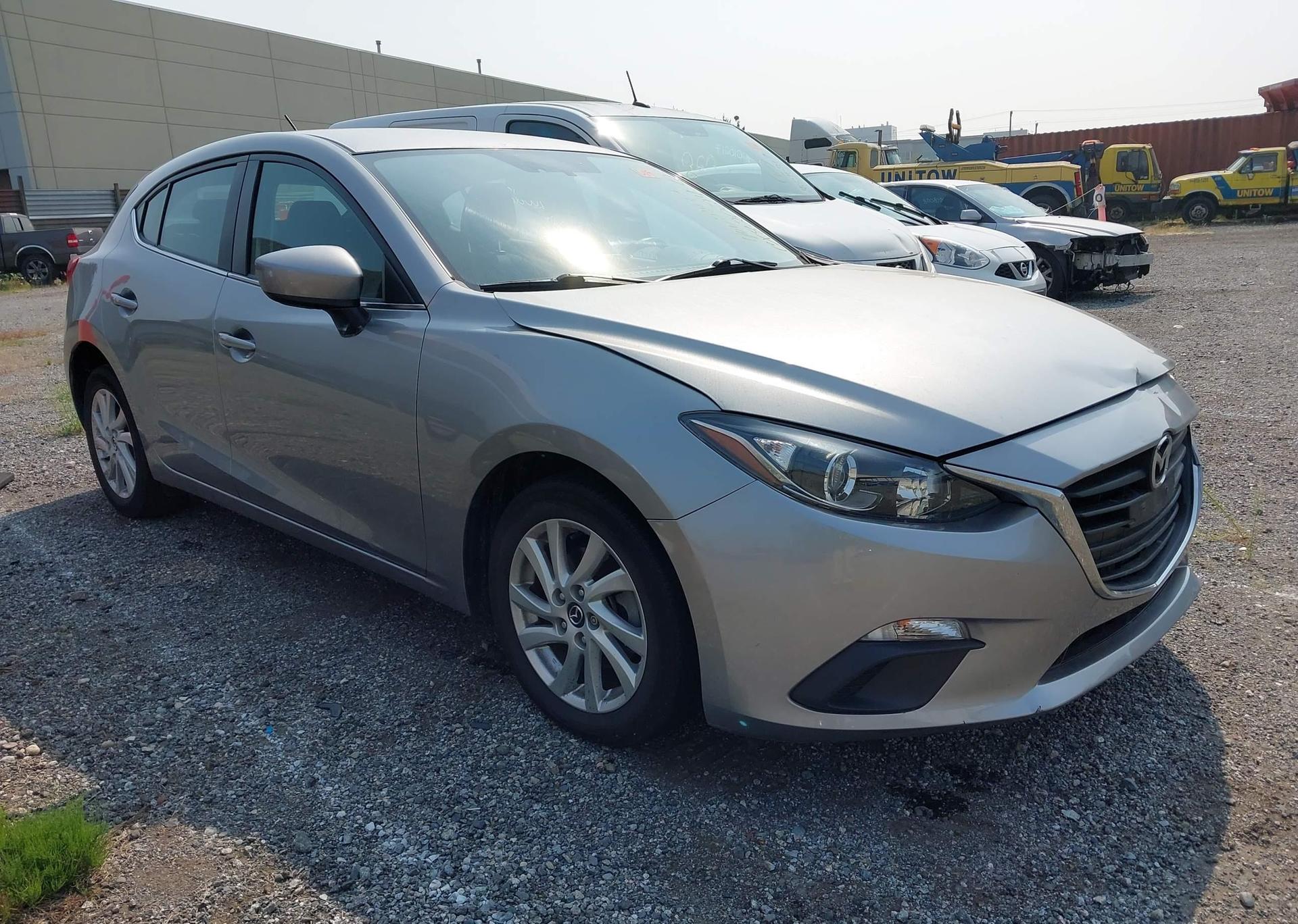 2015 MAZDA MAZDA3 GS