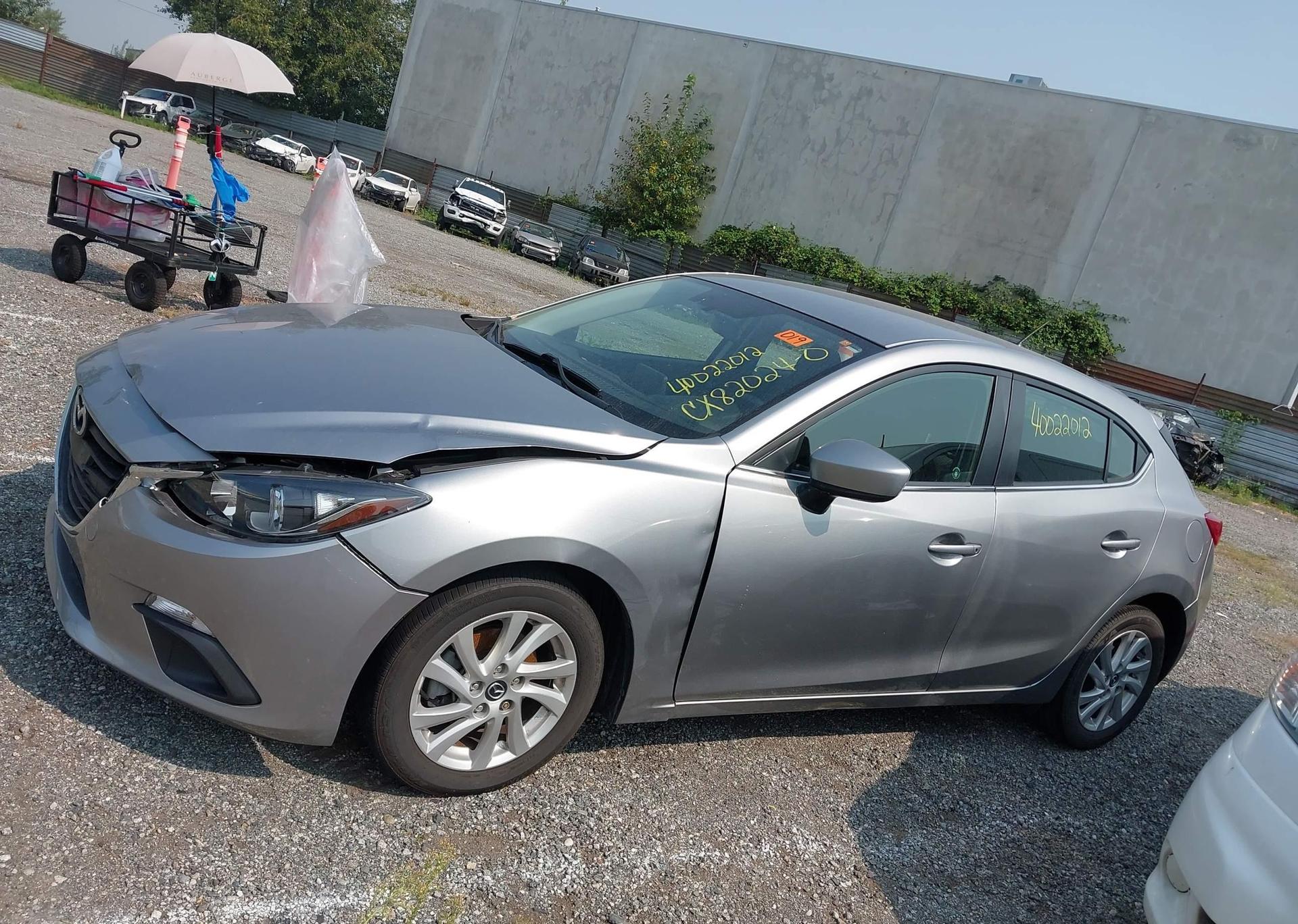 2015 MAZDA MAZDA3 GS