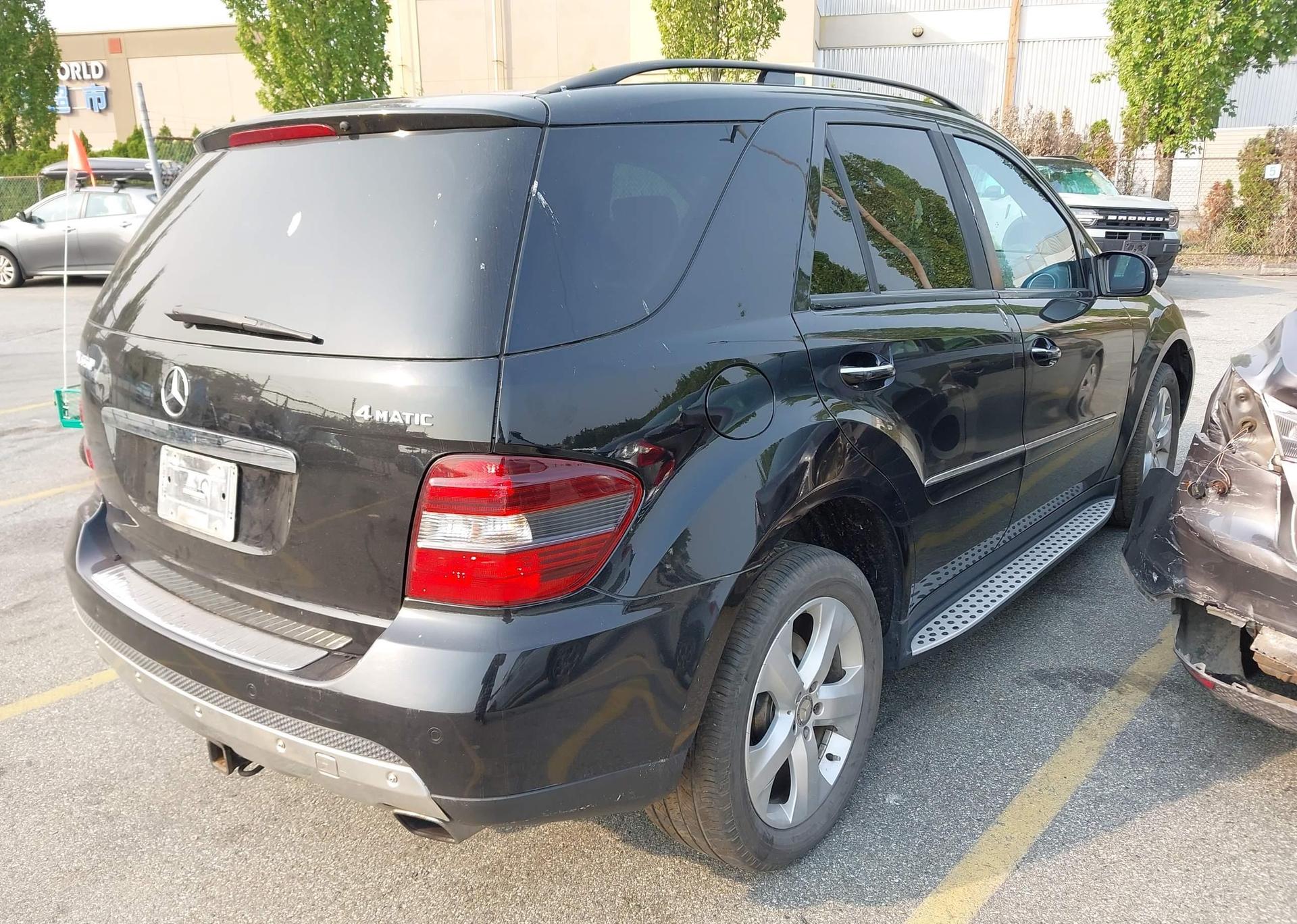 2008 MERCEDES-BENZ ML 550