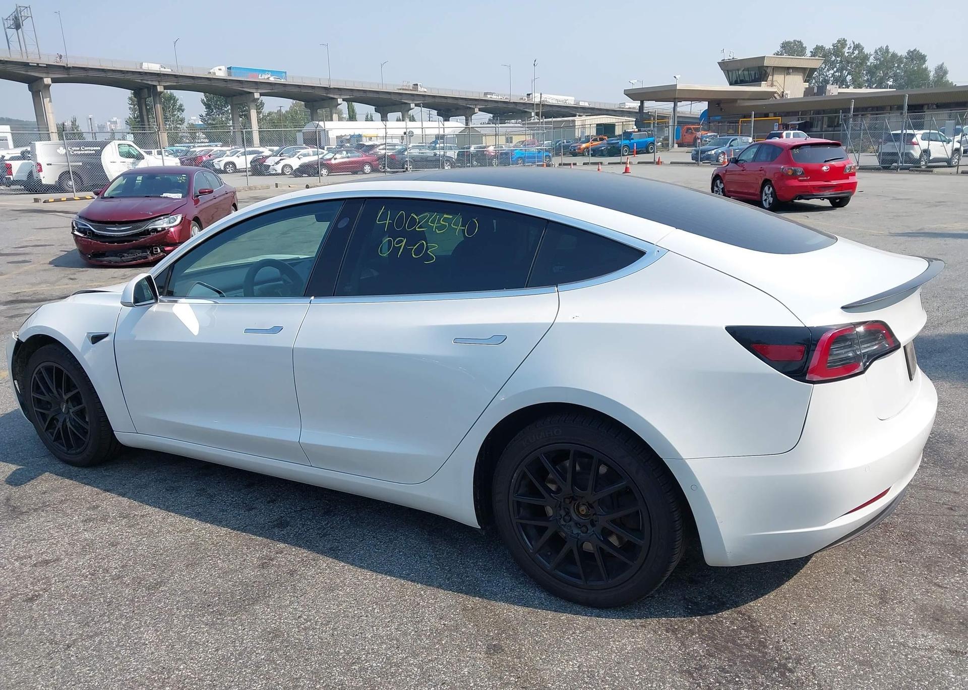 2020 TESLA MODEL 3