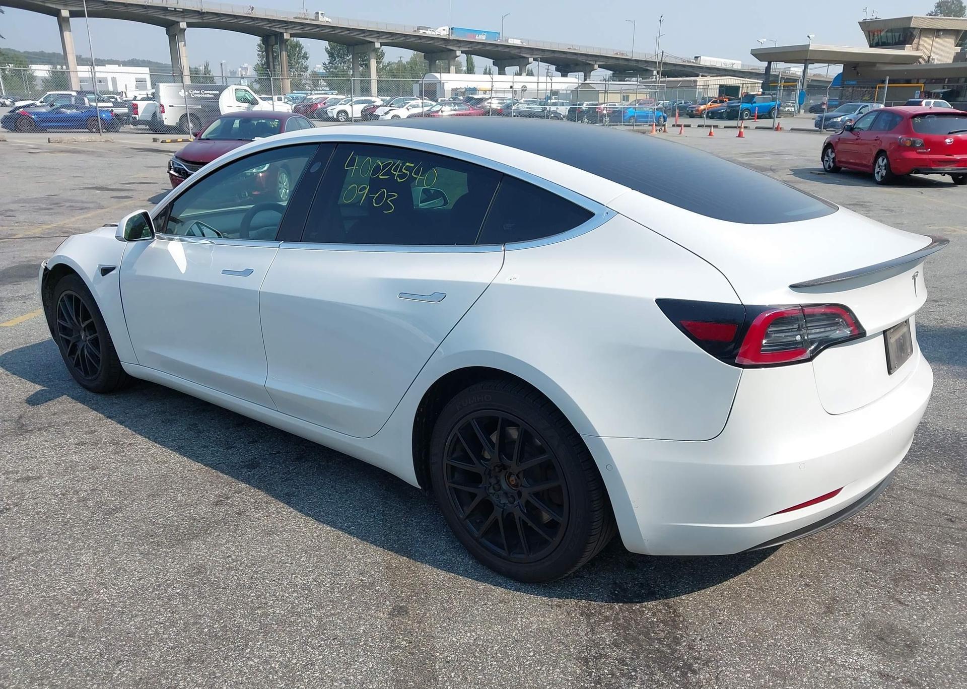 2020 TESLA MODEL 3