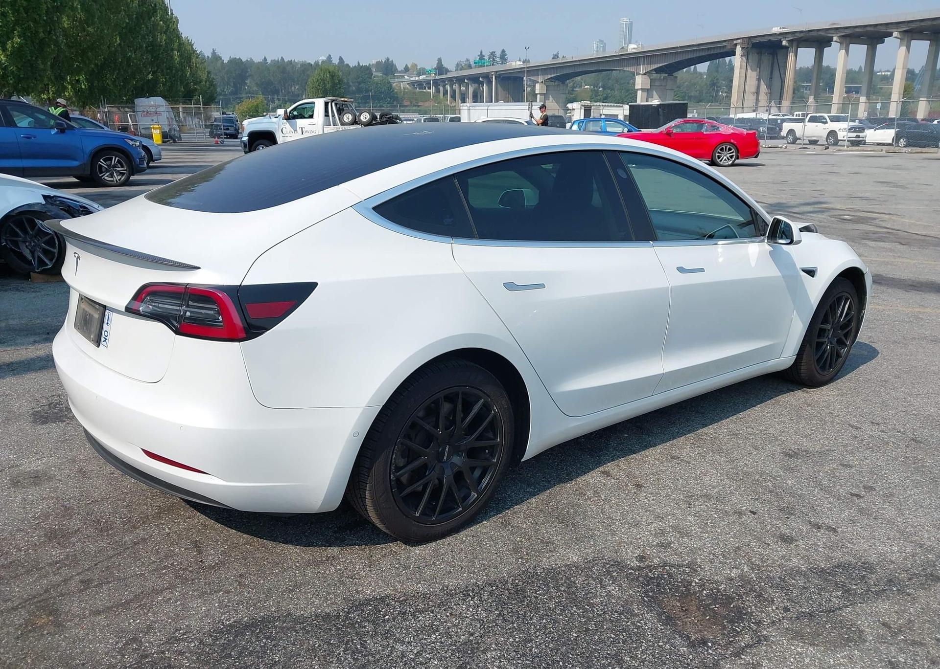 2020 TESLA MODEL 3