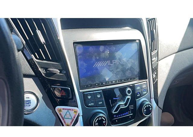 2011 HYUNDAI SONATA SE