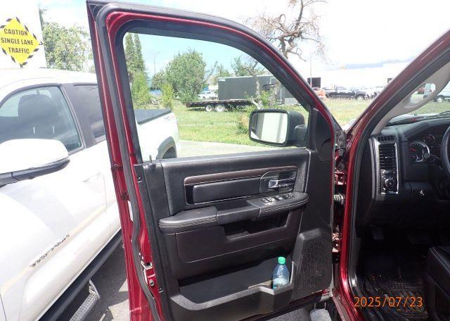 2016 RAM 1500 SPORT