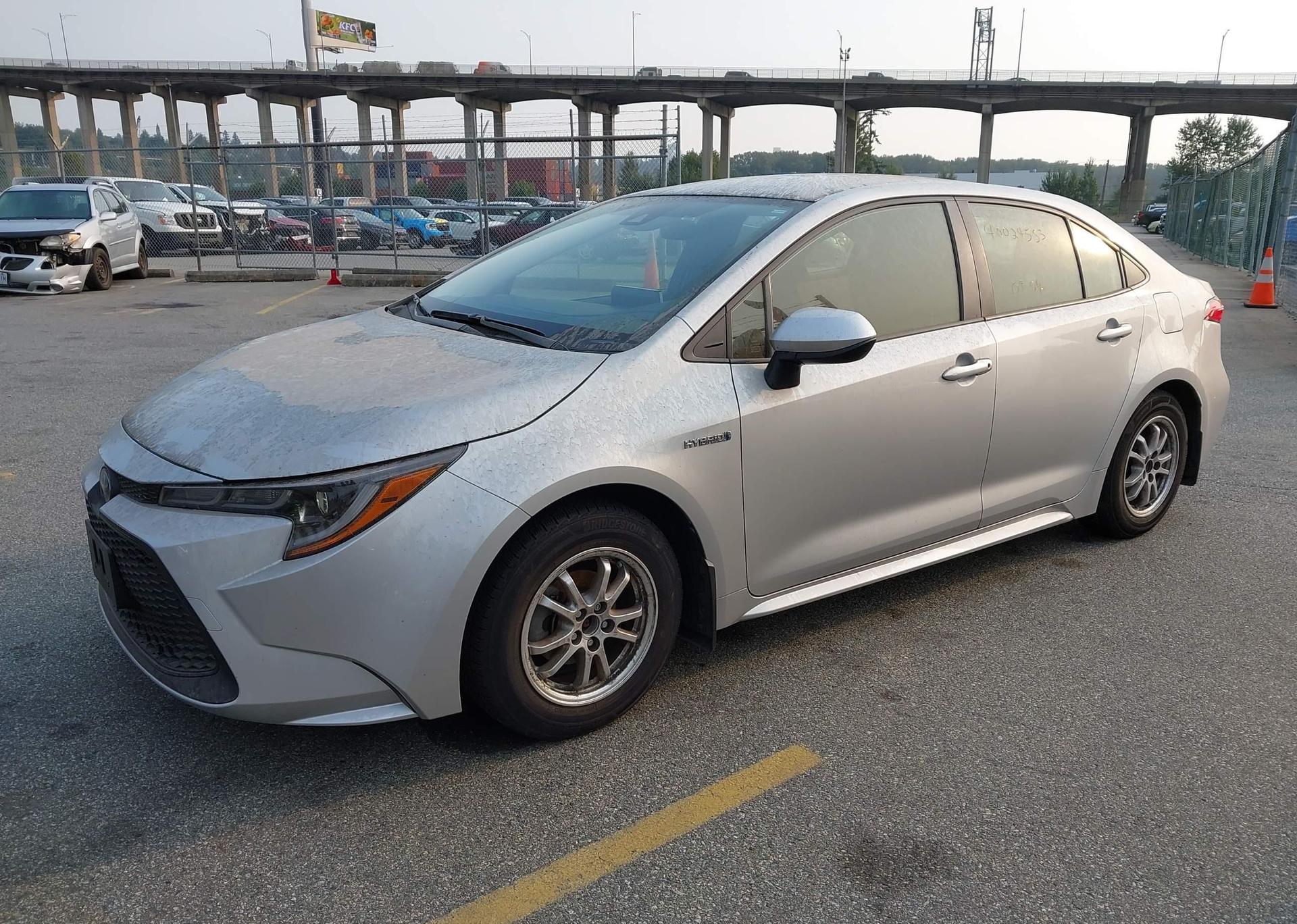 2021 TOYOTA COROLLA