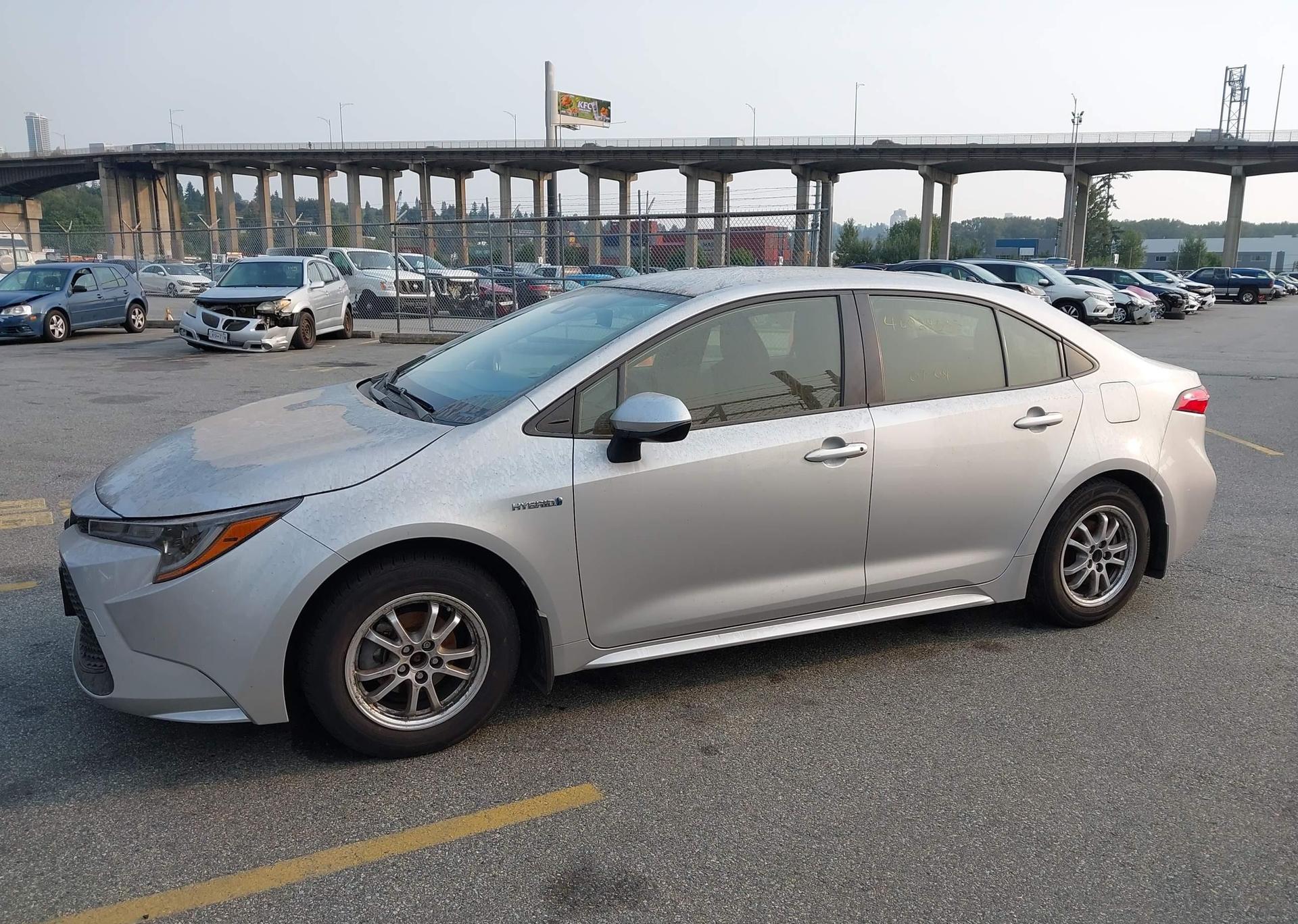 2021 TOYOTA COROLLA