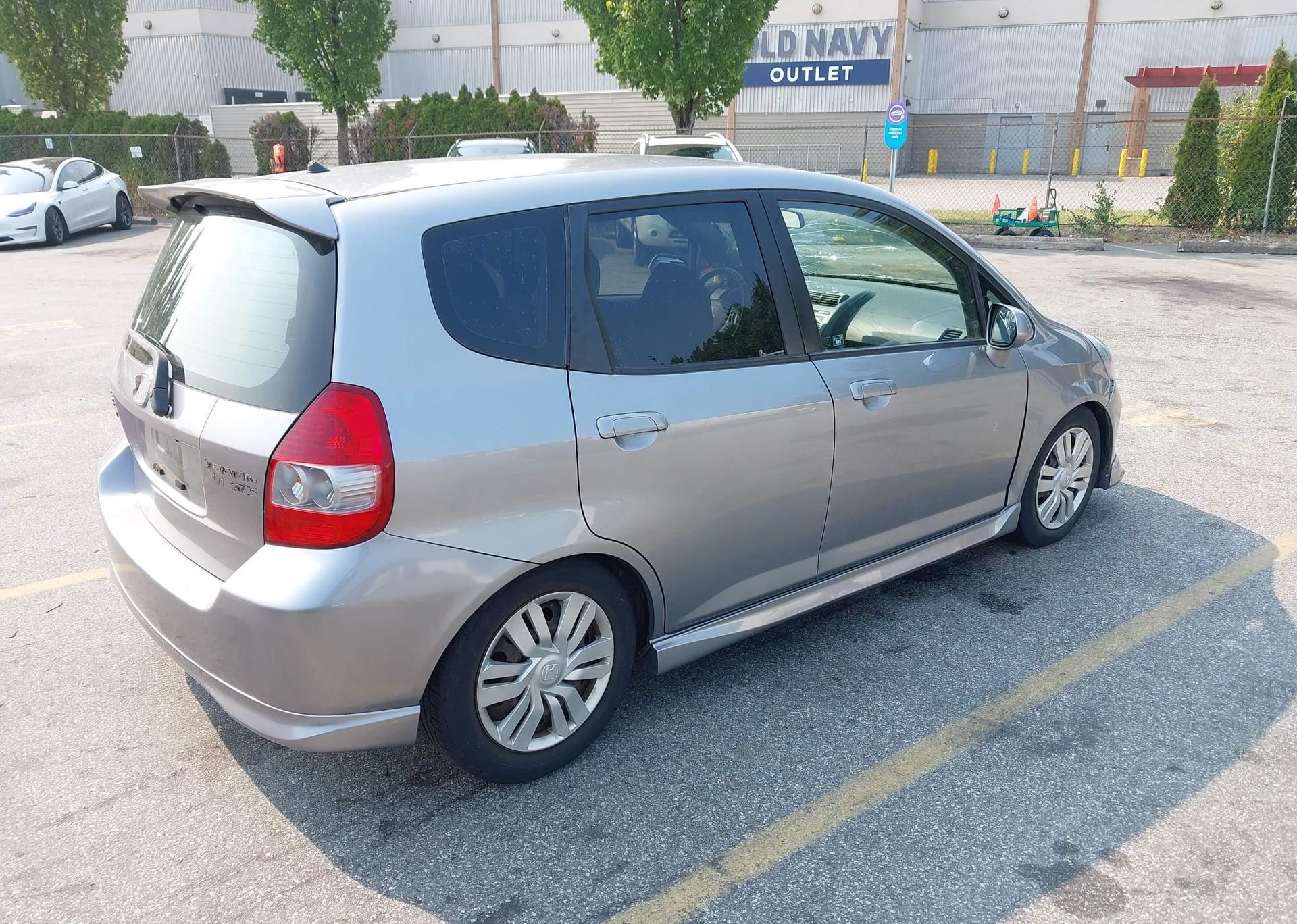 2007 HONDA FIT