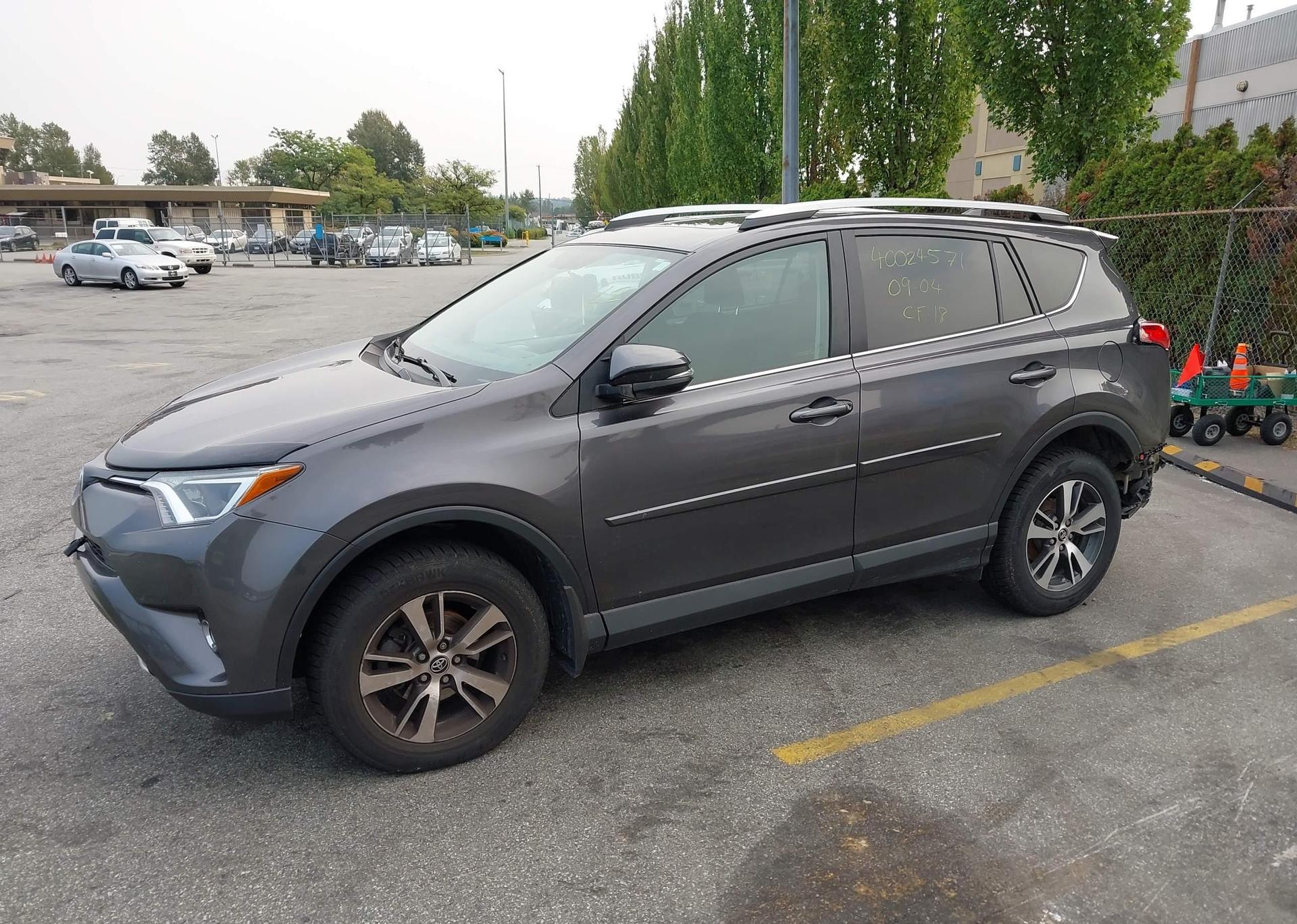 2016 TOYOTA RAV4