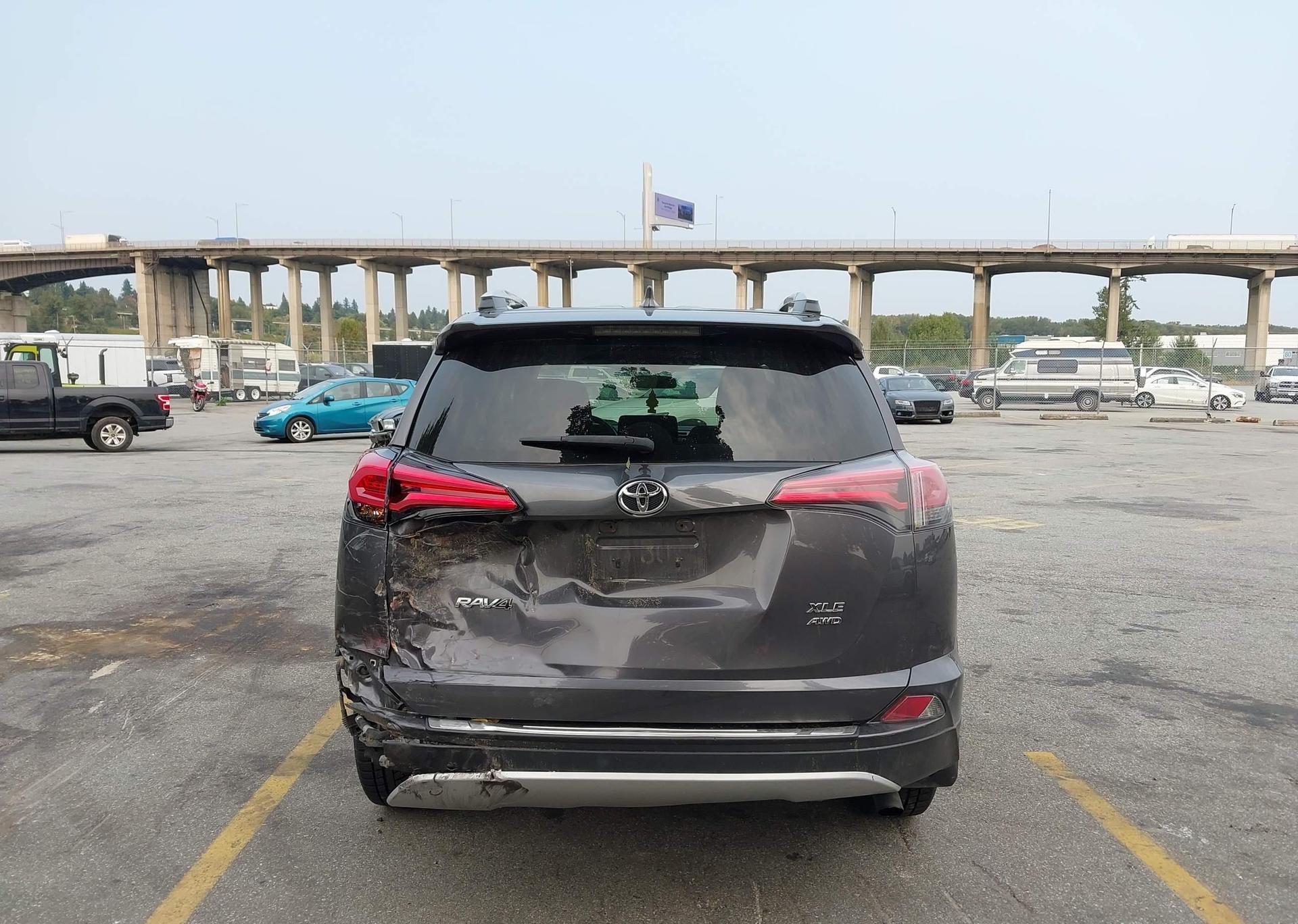 2016 TOYOTA RAV4