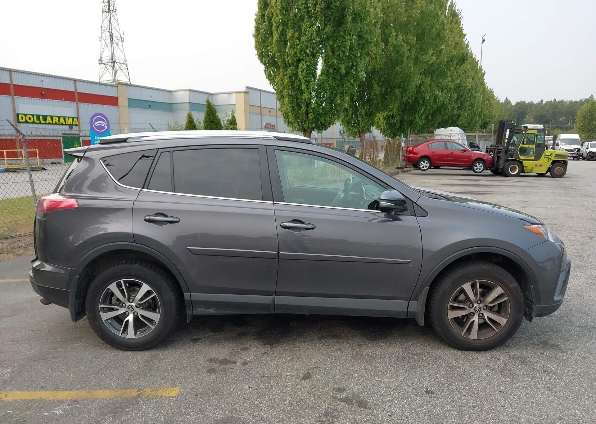 2016 TOYOTA RAV4