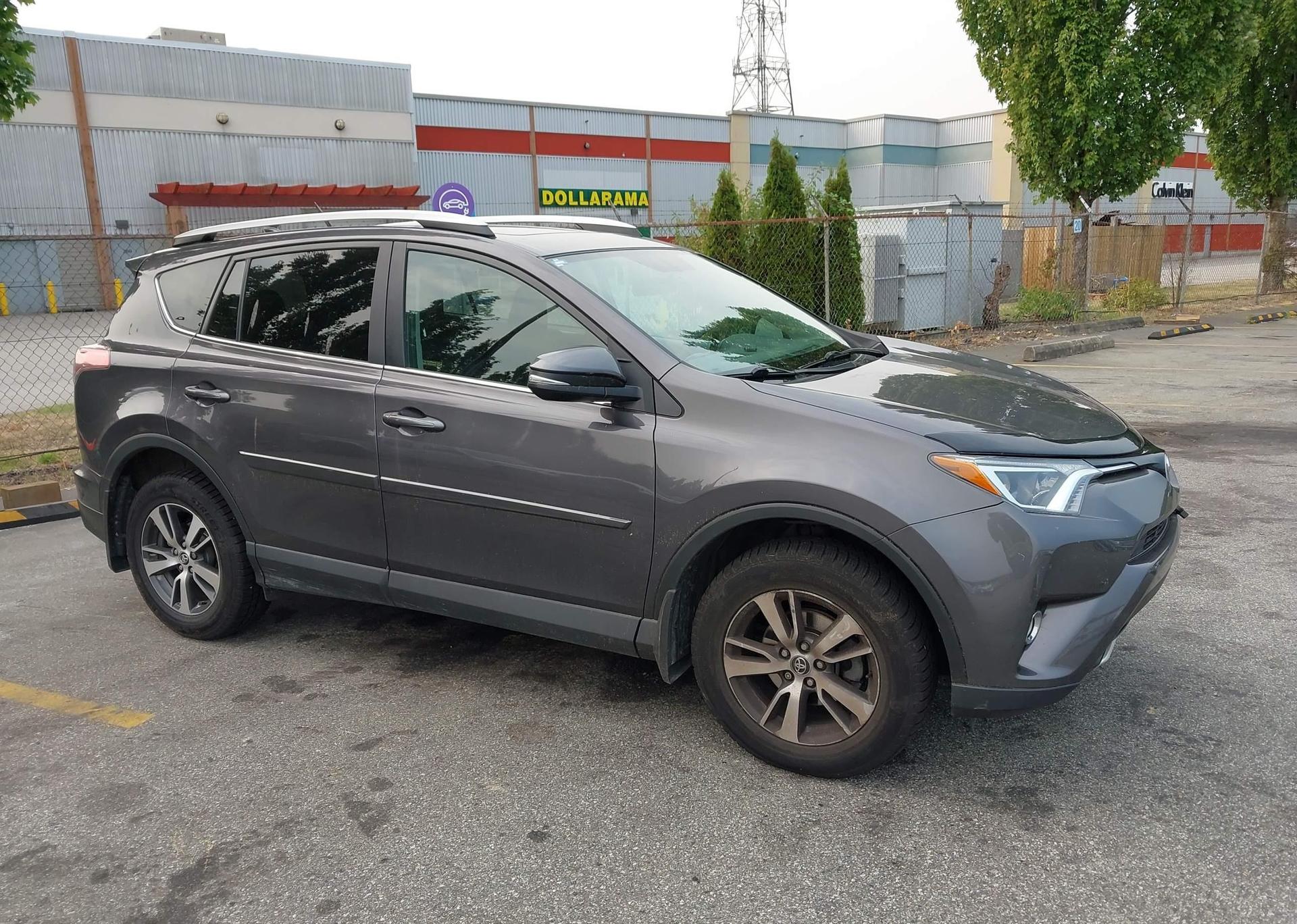 2016 TOYOTA RAV4