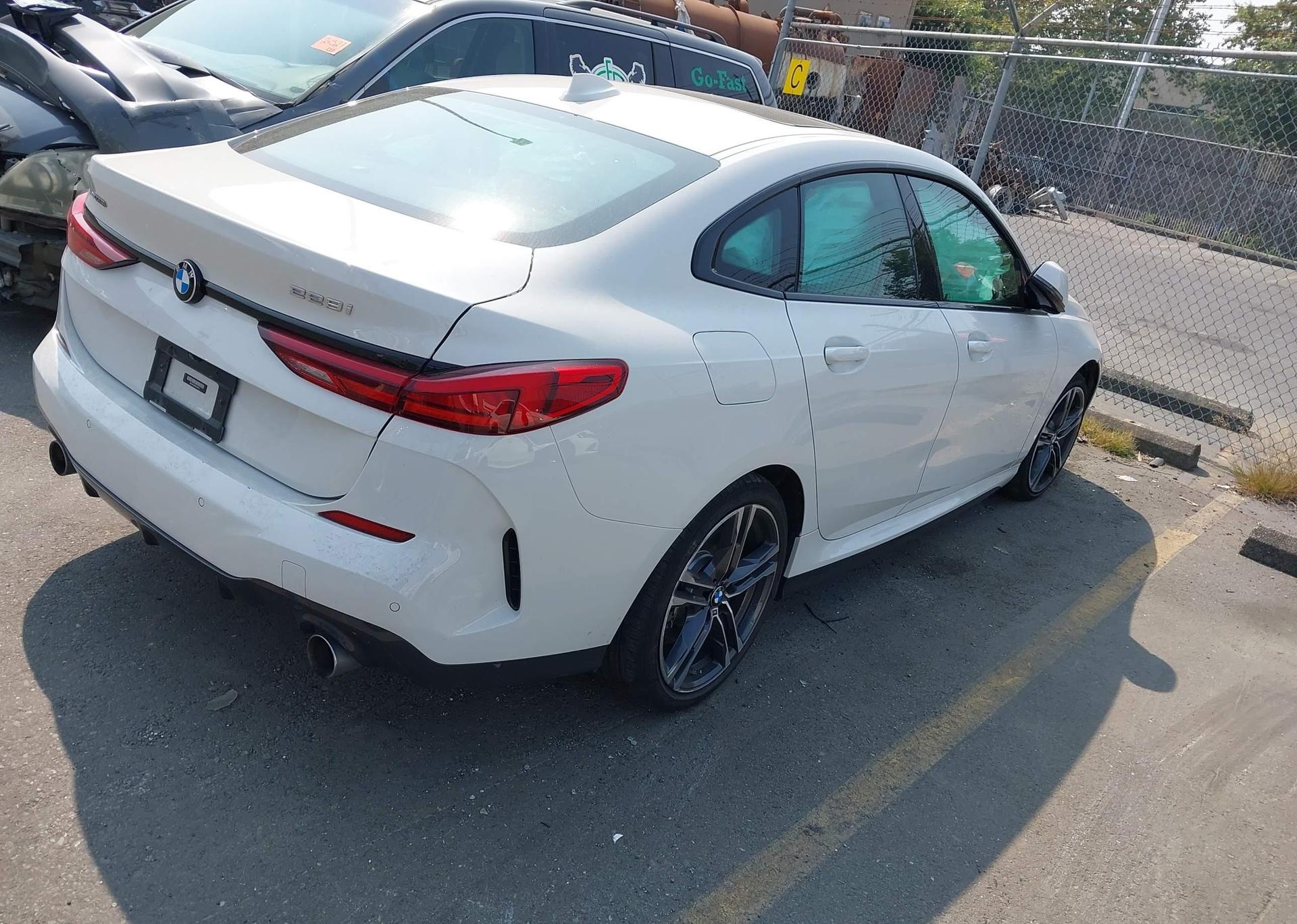2021 BMW 228XI