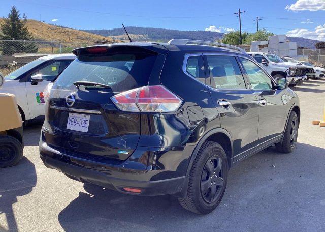 2015 NISSAN ROGUE
