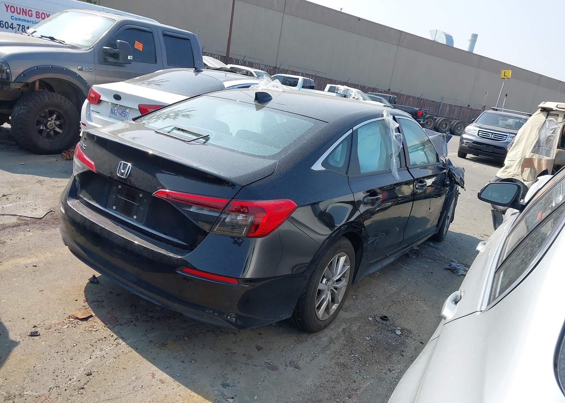 2024 HONDA CIVIC EX