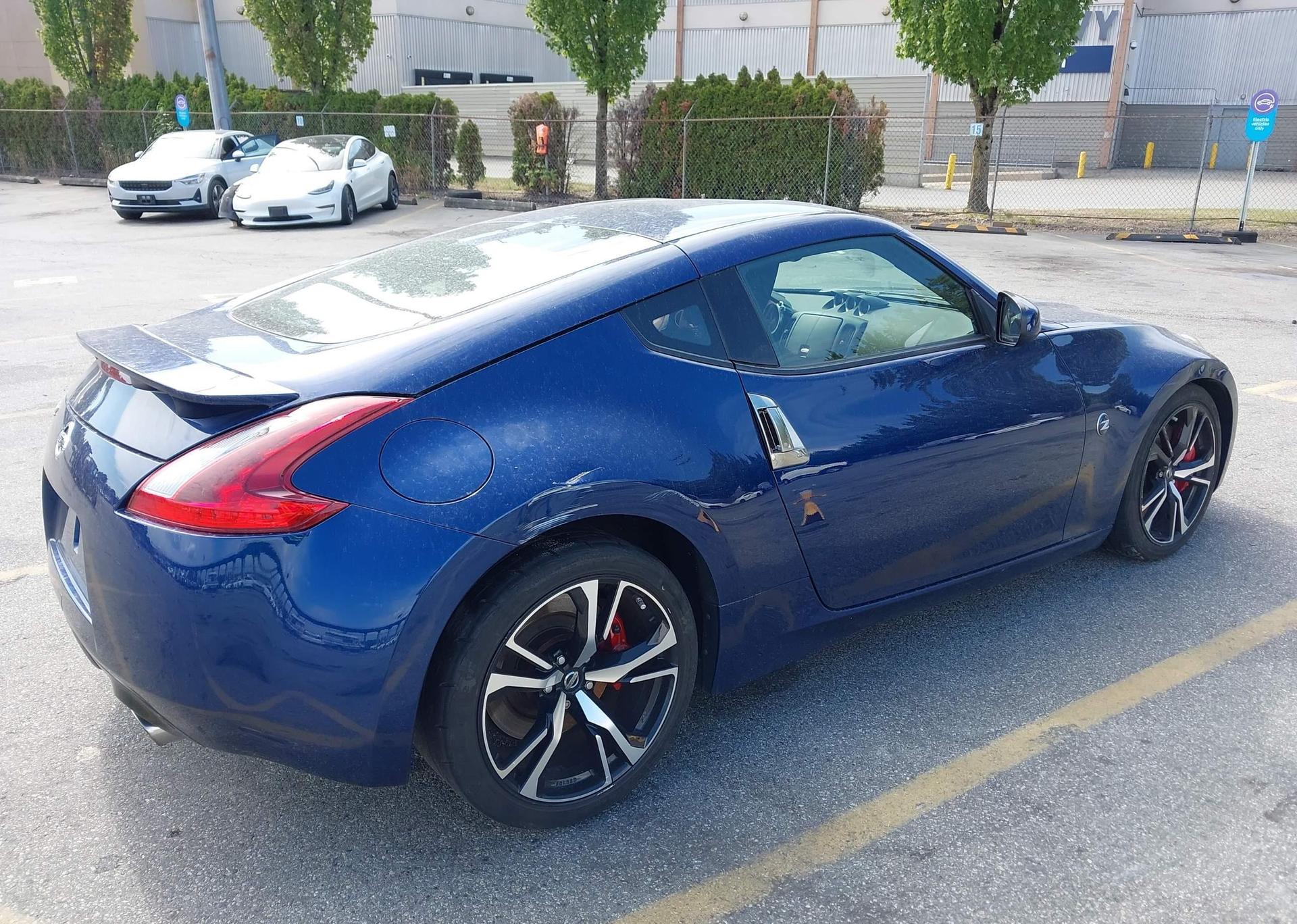 2019 NISSAN 370Z