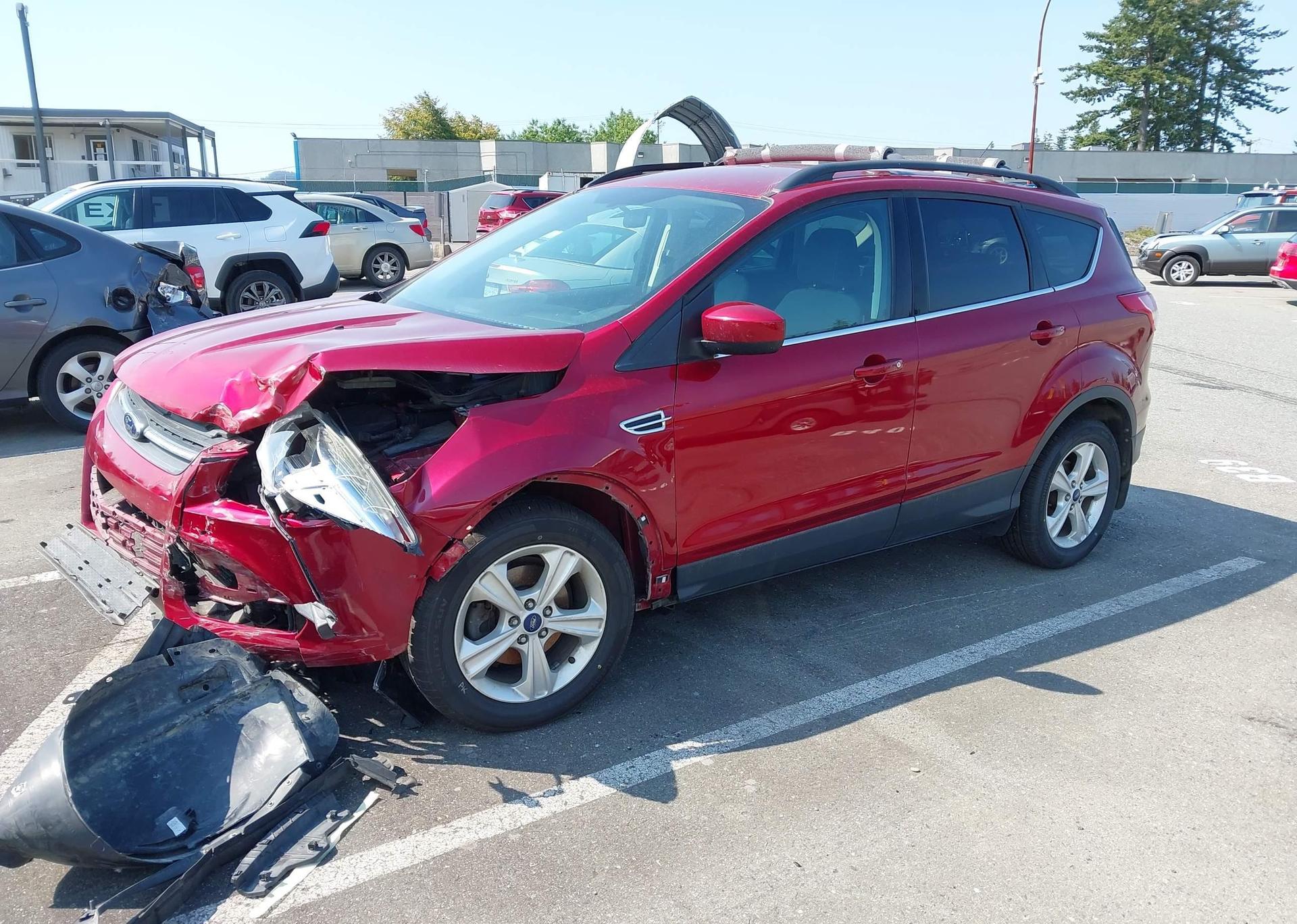 2015 FORD ESCAPE SE