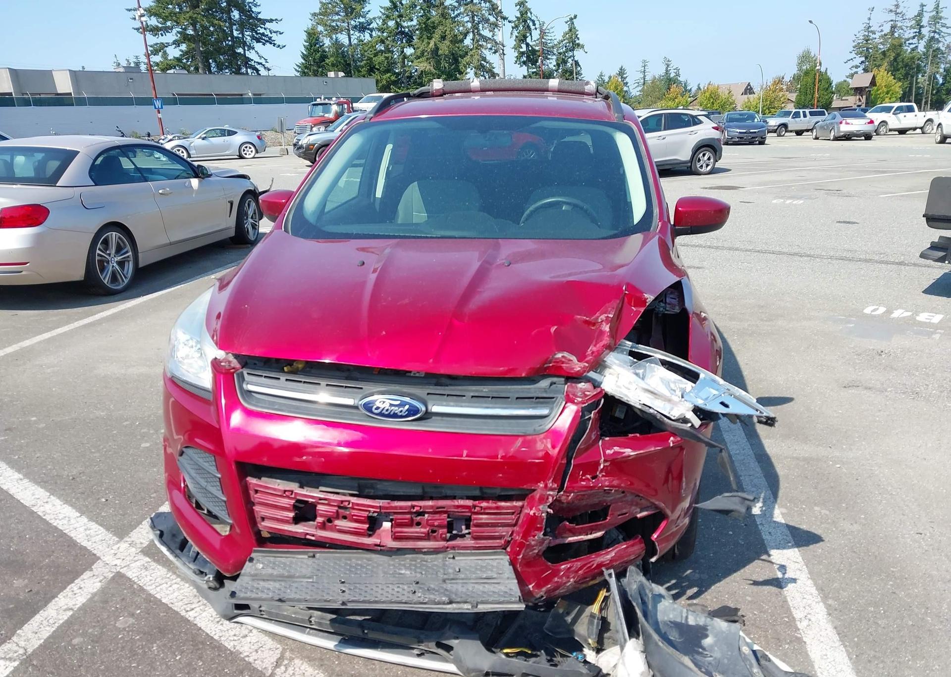 2015 FORD ESCAPE SE