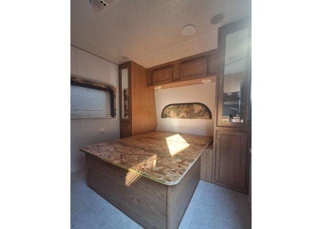 2002 KOMFORT TRAILBLAZER