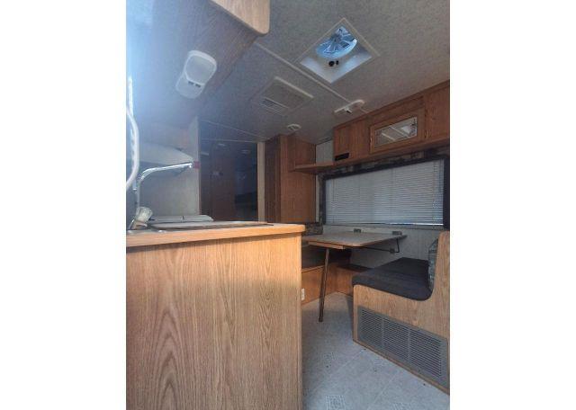 2002 KOMFORT TRAILBLAZER