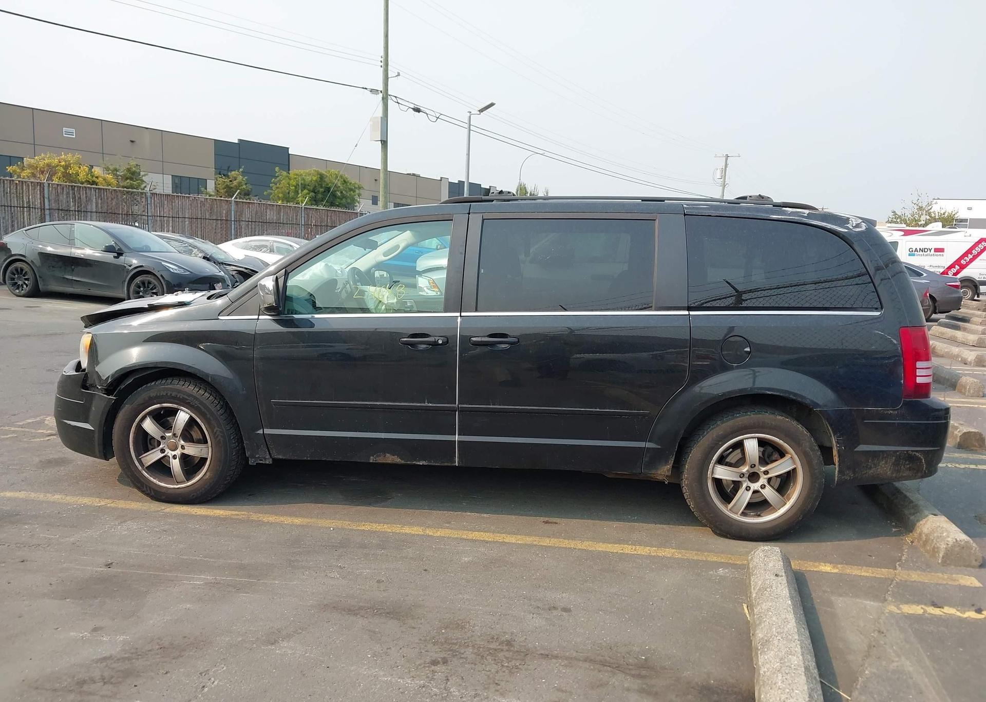 2008 CHRYSLER TOWN & COUNTRY TOURING