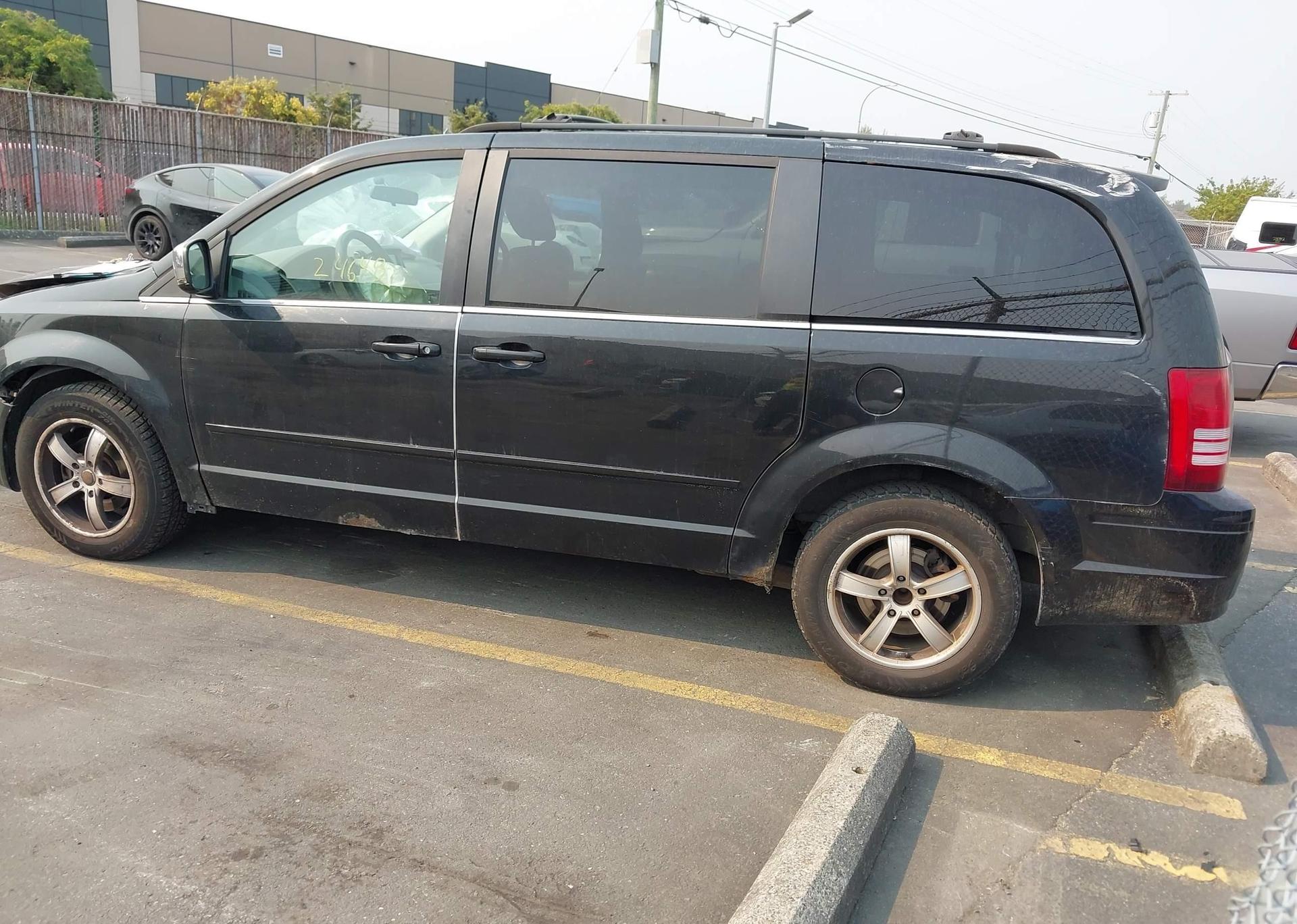 2008 CHRYSLER TOWN & COUNTRY TOURING